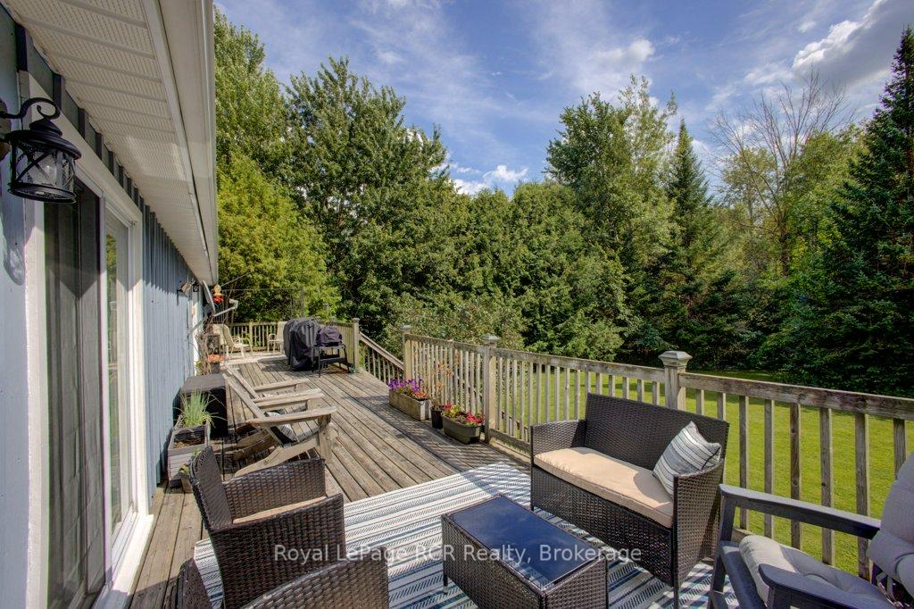 Photo 32 of 7287 Wellington Rd 109, Mapleton, Rural Mapleton — HOMEH