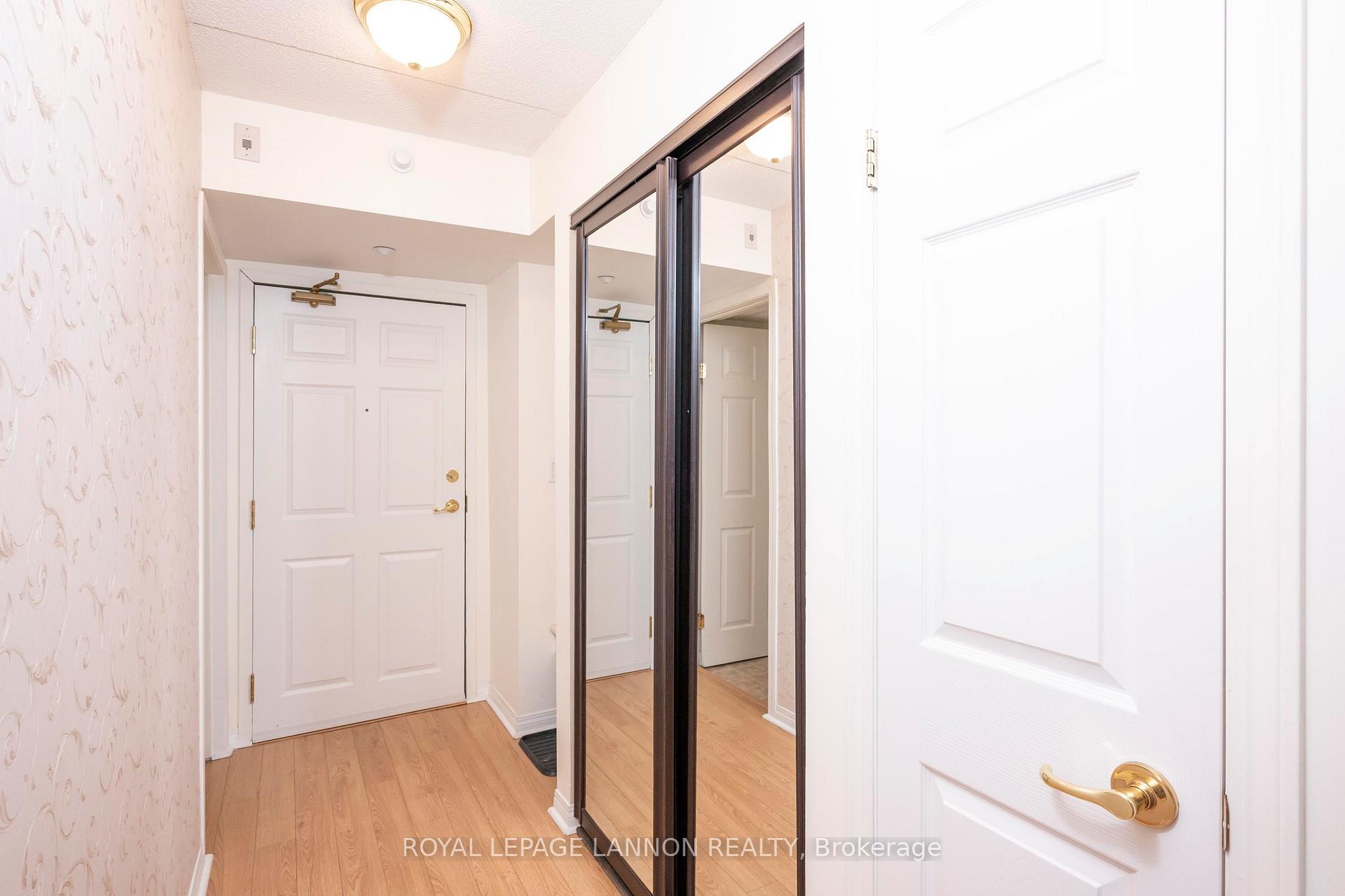 Photo 3 of 208-620 Red River Rd, Thunder Bay, College Heights — HOMEH