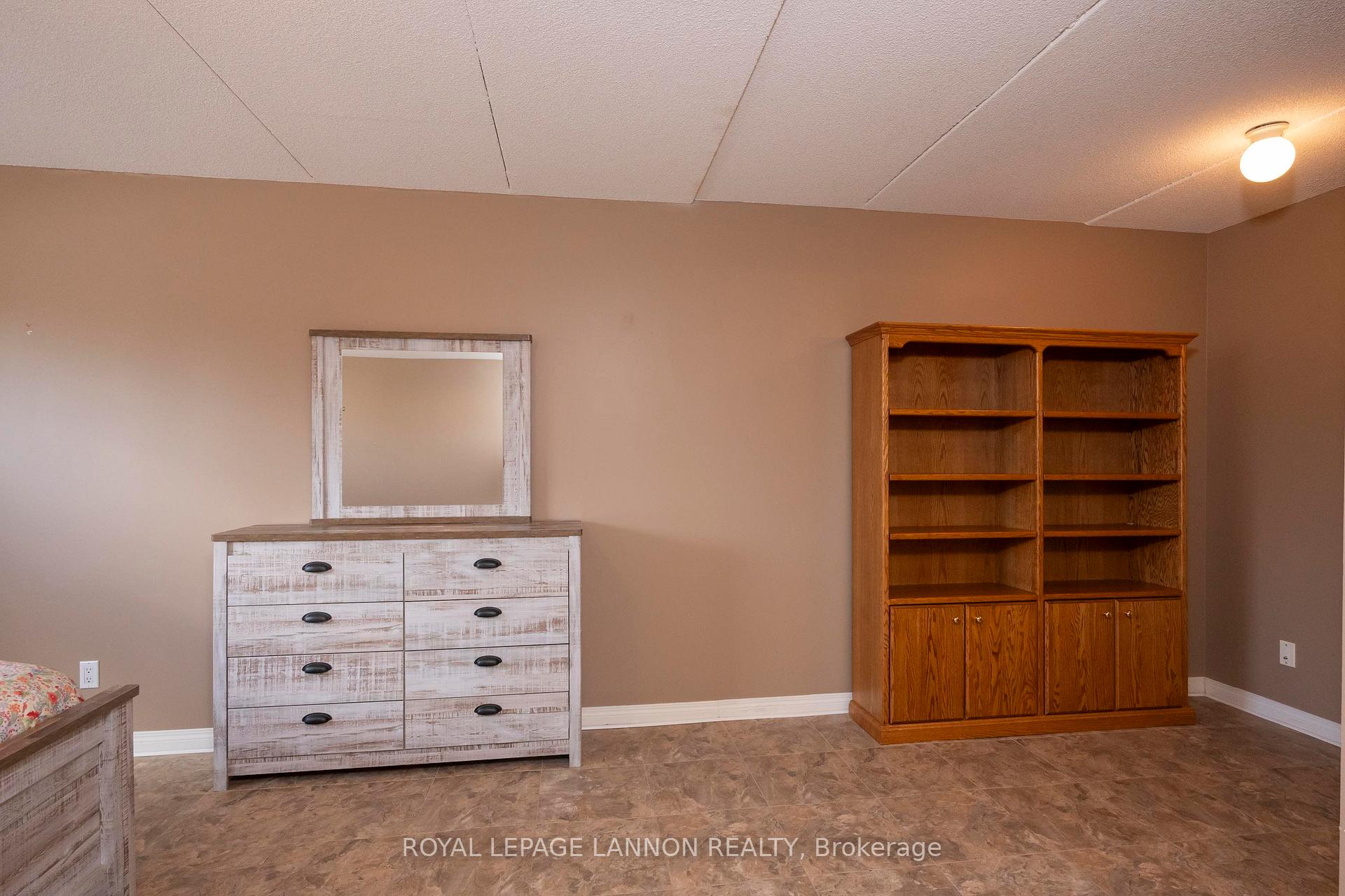Photo 16 of 208-620 Red River Rd, Thunder Bay, College Heights — HOMEH