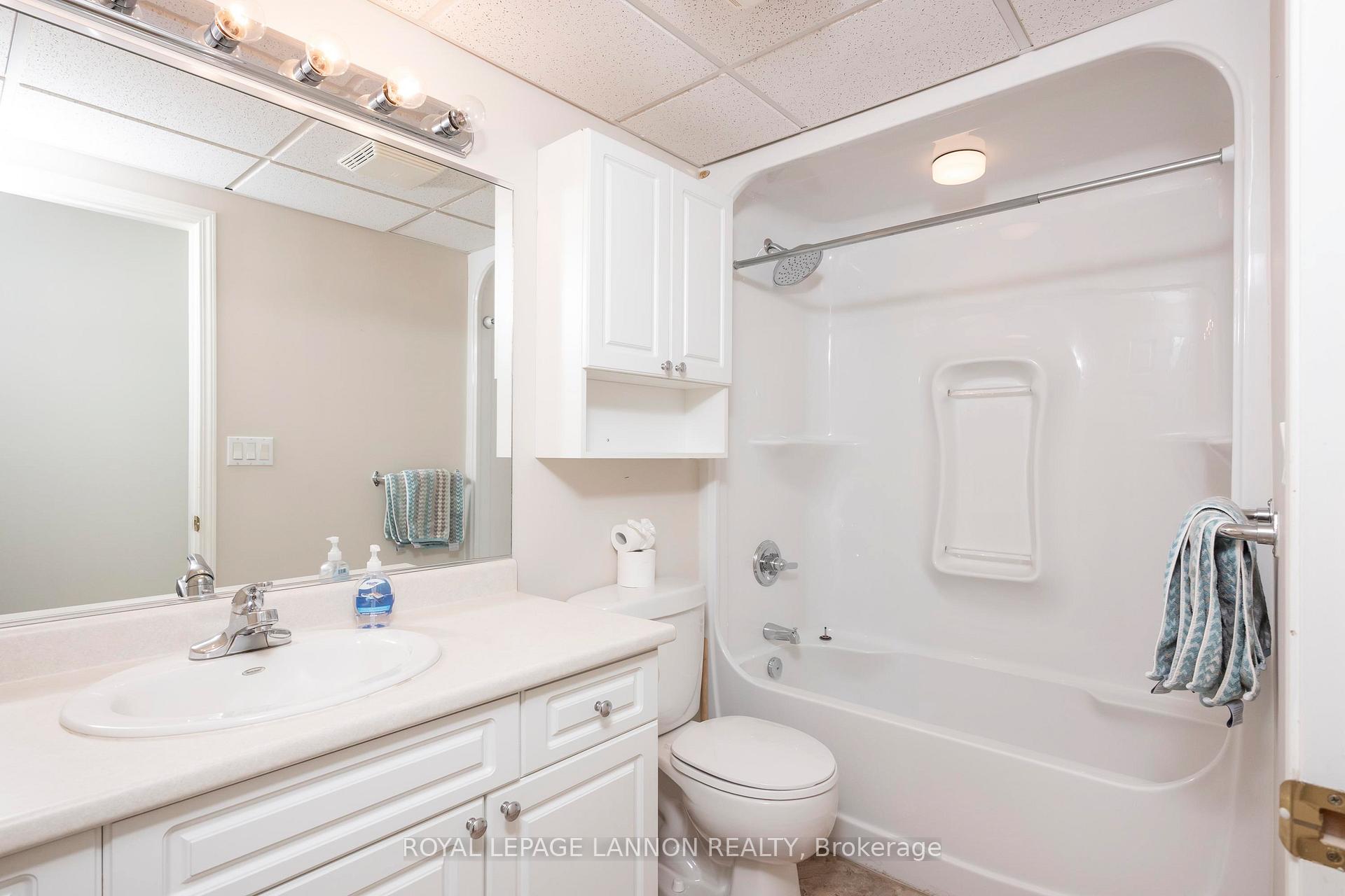 Photo 25 of 208-620 Red River Rd, Thunder Bay, College Heights — HOMEH