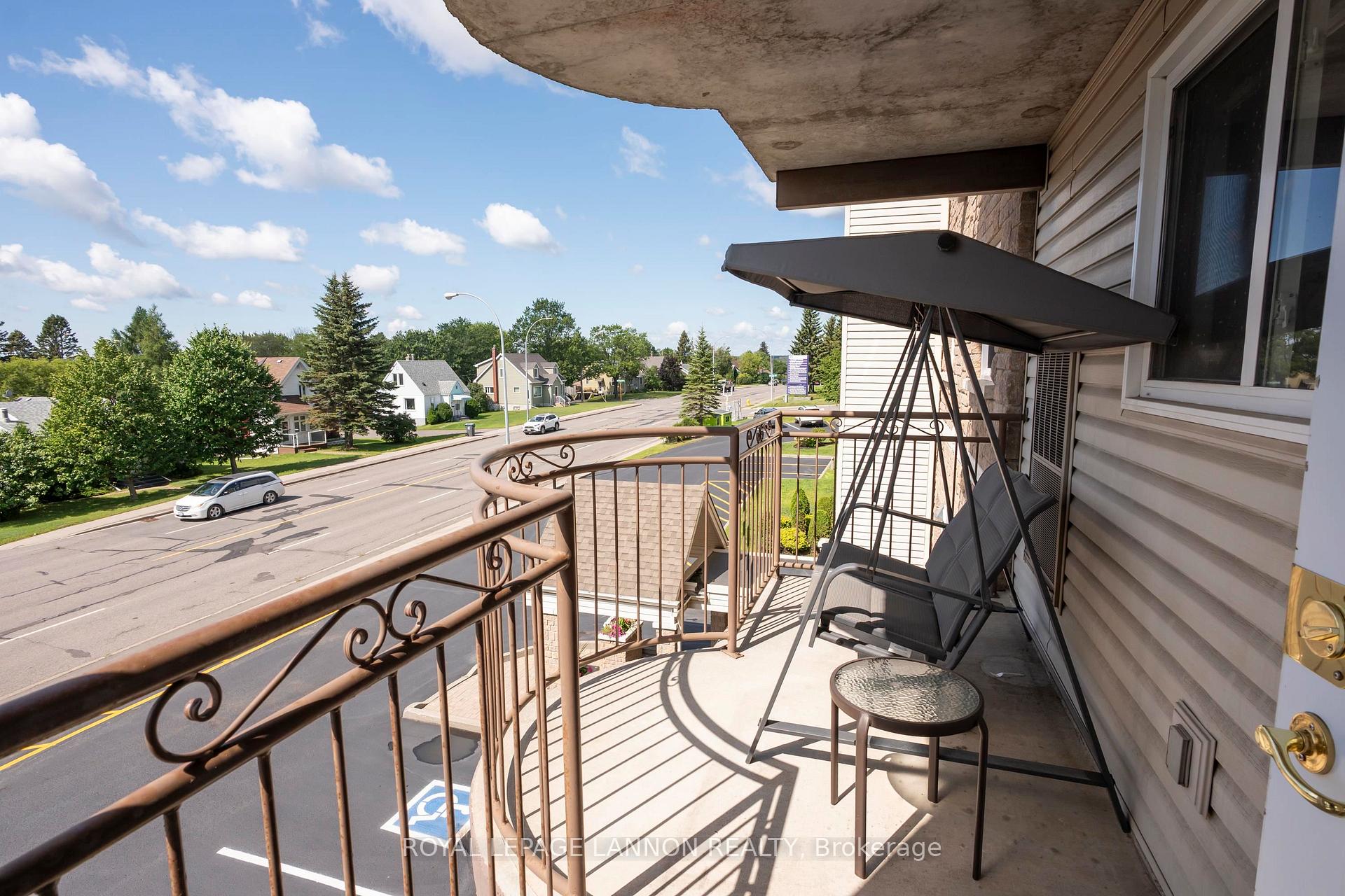 Photo 31 of 208-620 Red River Rd, Thunder Bay, College Heights — HOMEH