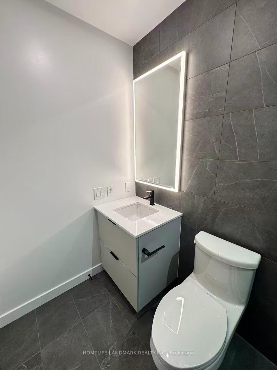 Photo 3 of Unit 4903, 609 Sherbourne Street, Toronto, North St. James Town — HOMEH
