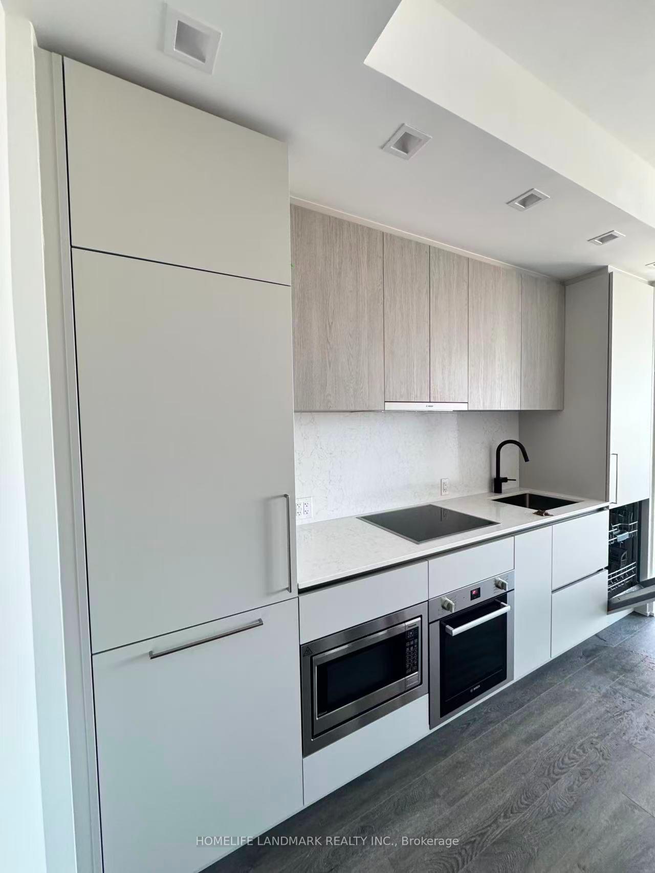 Photo 6 of Unit 4903, 609 Sherbourne Street, Toronto, North St. James Town — HOMEH