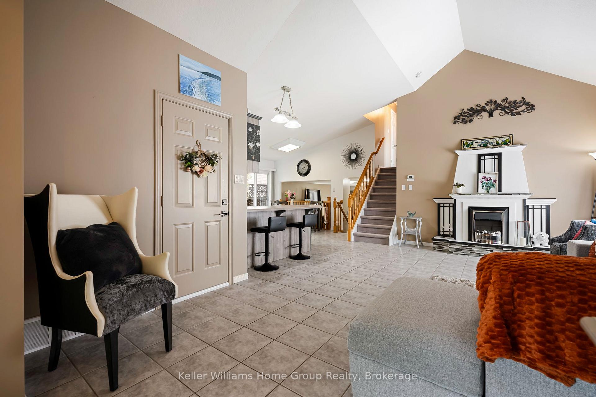 Photo 14 of 16 Althorp Drive, Orangeville — HOMEH