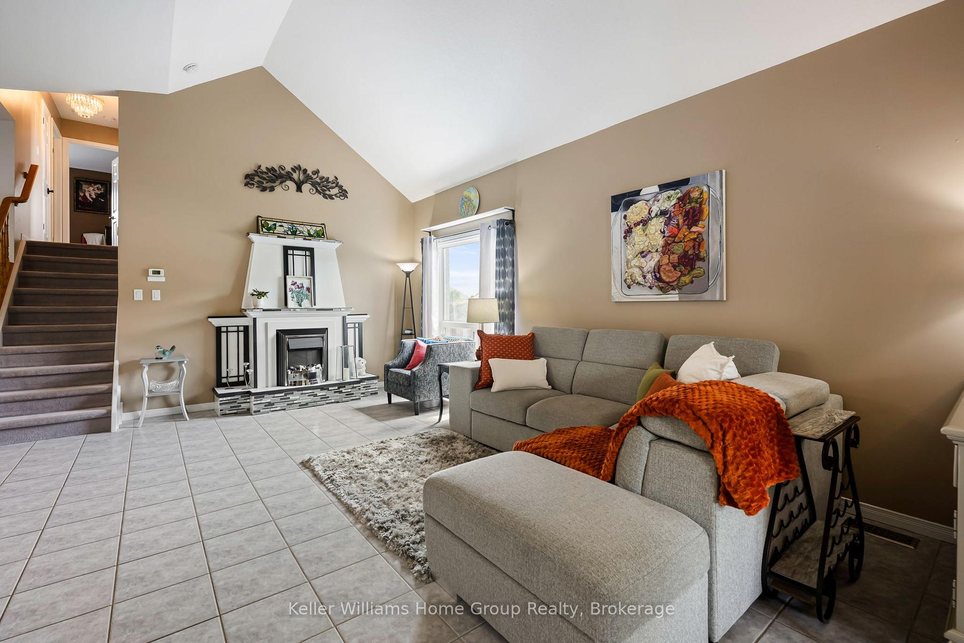 Photo 16 of 16 Althorp Drive, Orangeville — HOMEH
