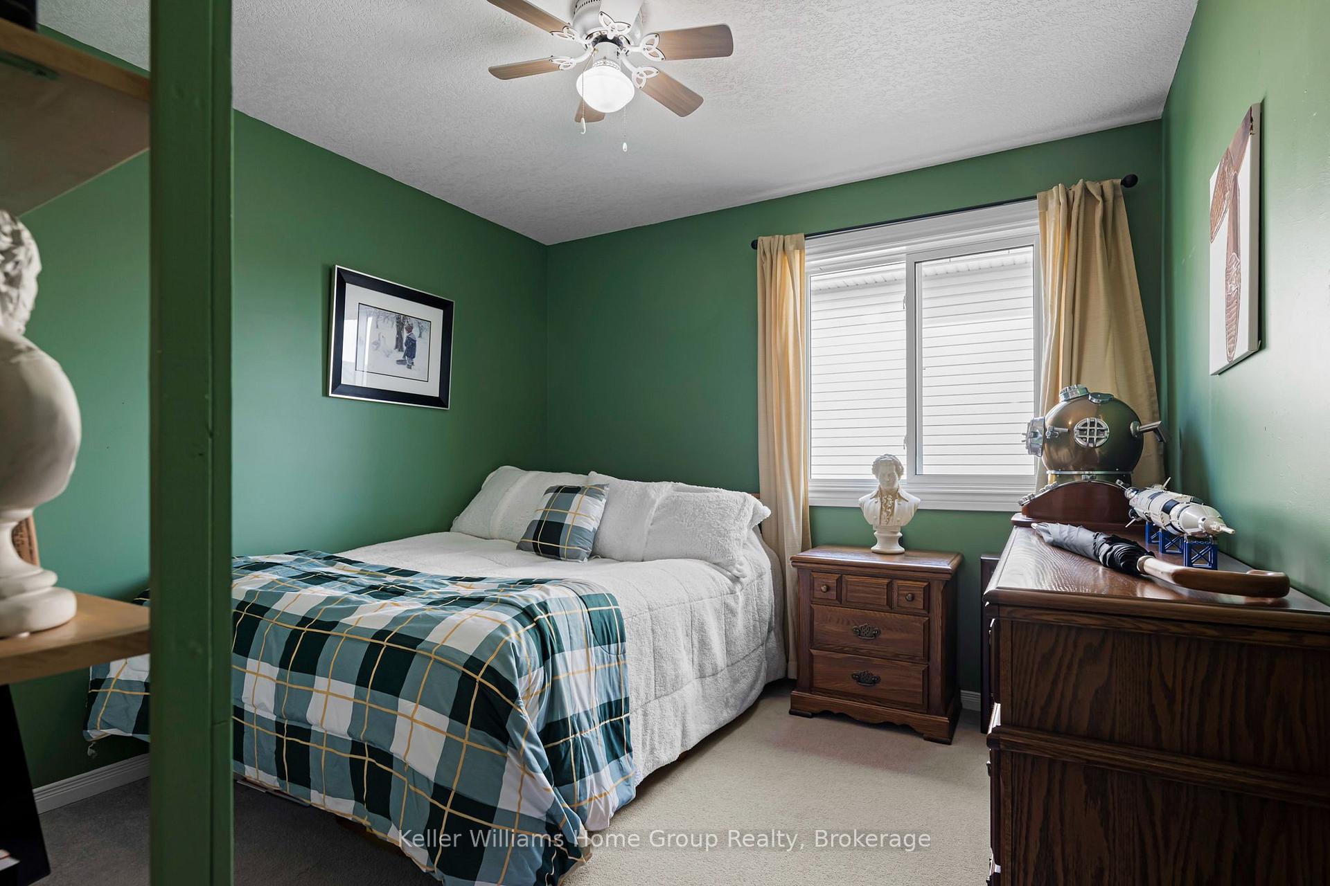 Photo 45 of 16 Althorp Drive, Orangeville — HOMEH