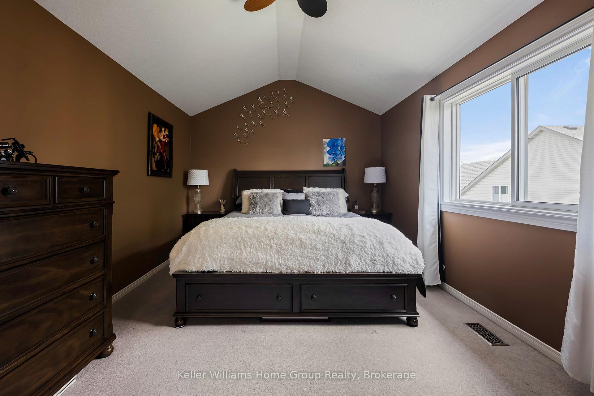Photo 49 of 16 Althorp Drive, Orangeville — HOMEH