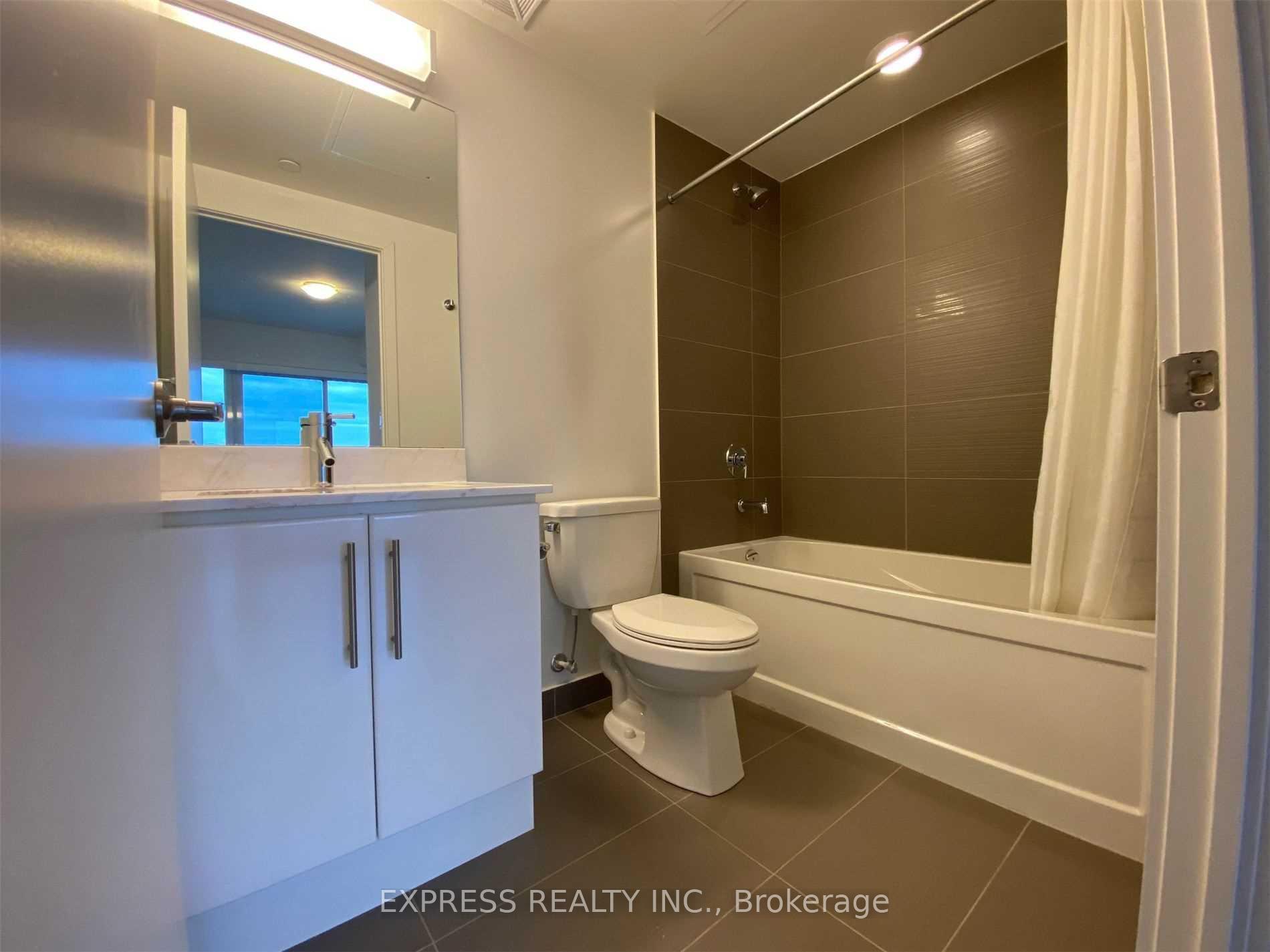 Photo 15 of Unit 1601, 58 Orchard View Boulevard, Toronto, Yonge-Eglinton — HOMEH