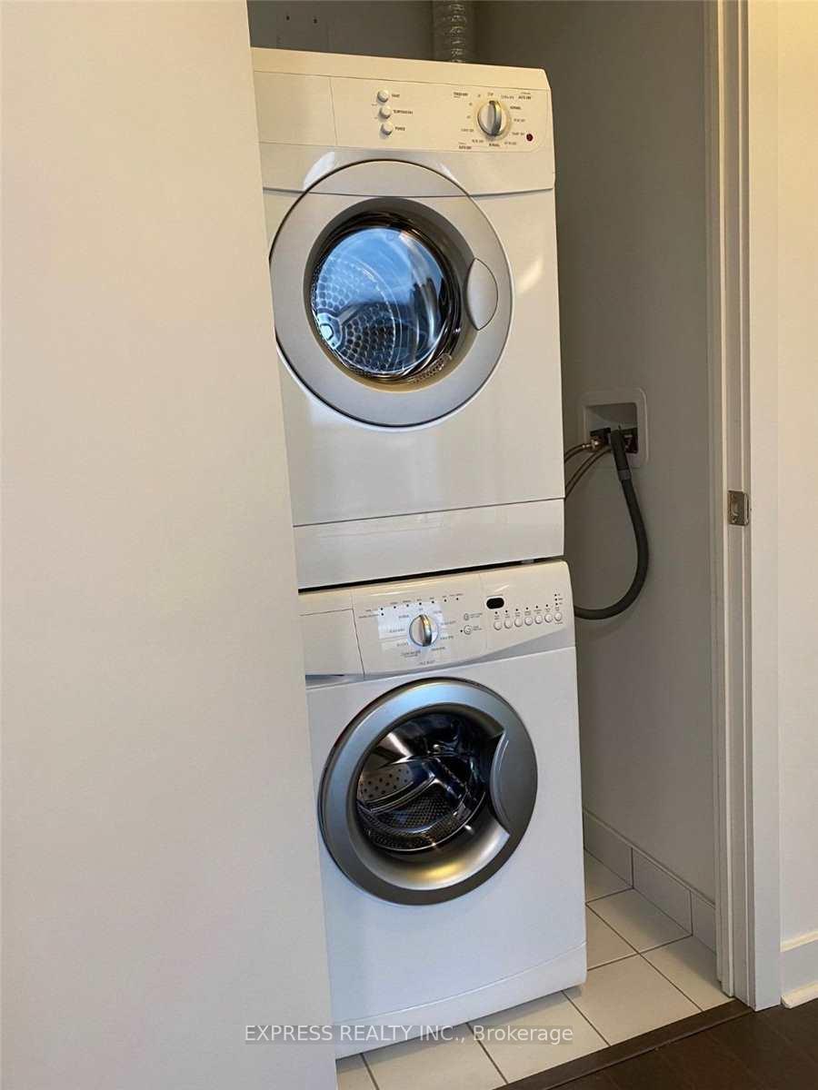 Photo 16 of Unit 1601, 58 Orchard View Boulevard, Toronto, Yonge-Eglinton — HOMEH