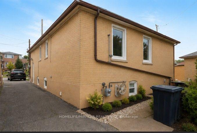Photo 9 of 50 Haverson Boulevard, Toronto, Keelesdale-Eglinton West — HOMEH