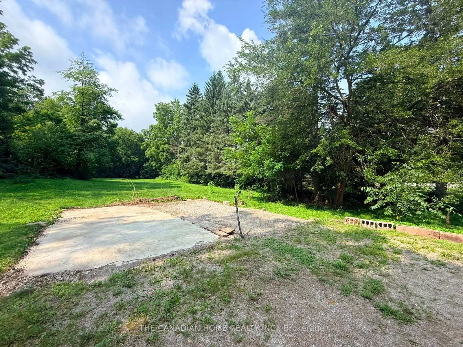 Photo 18 of 6142 Guelph Line, Burlington, Rural Burlington — HOMEH