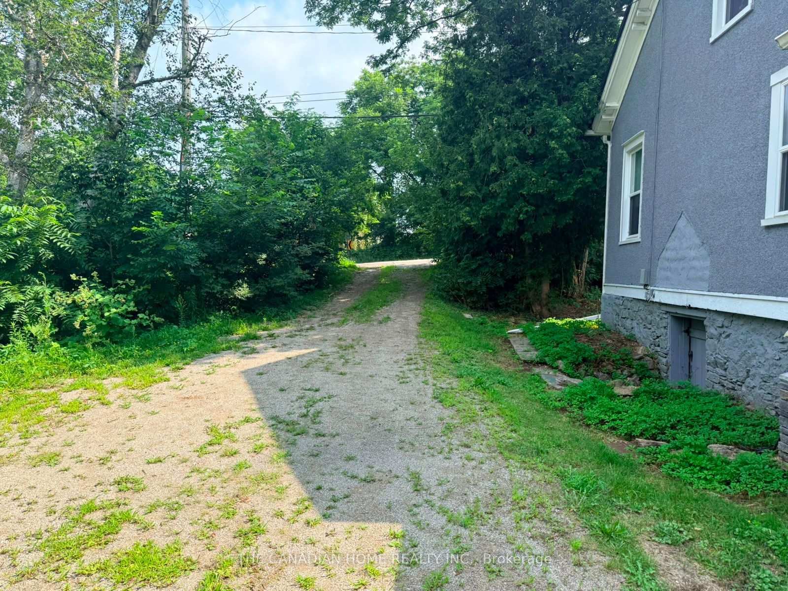 Photo 19 of 6142 Guelph Line, Burlington, Rural Burlington — HOMEH