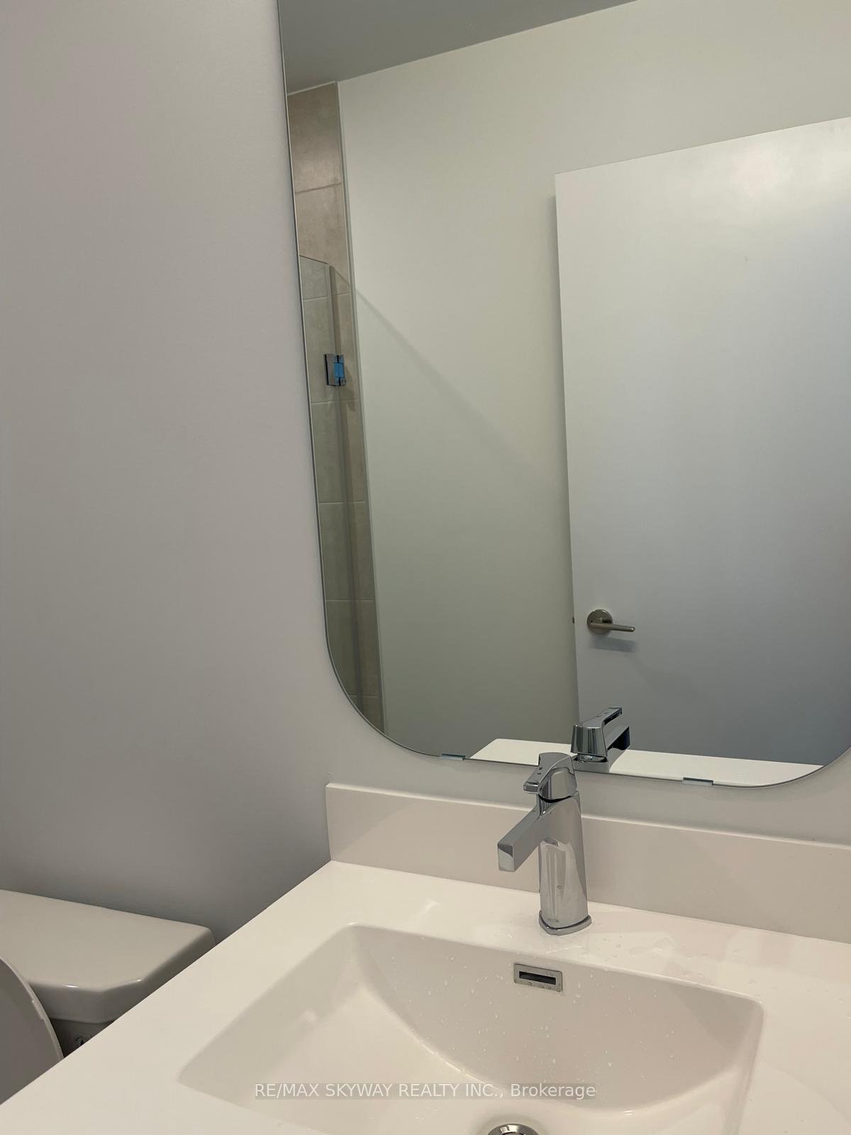 Photo 6 of Unit 405, 15 Richardson Street, Toronto, Waterfront Communities — HOMEH