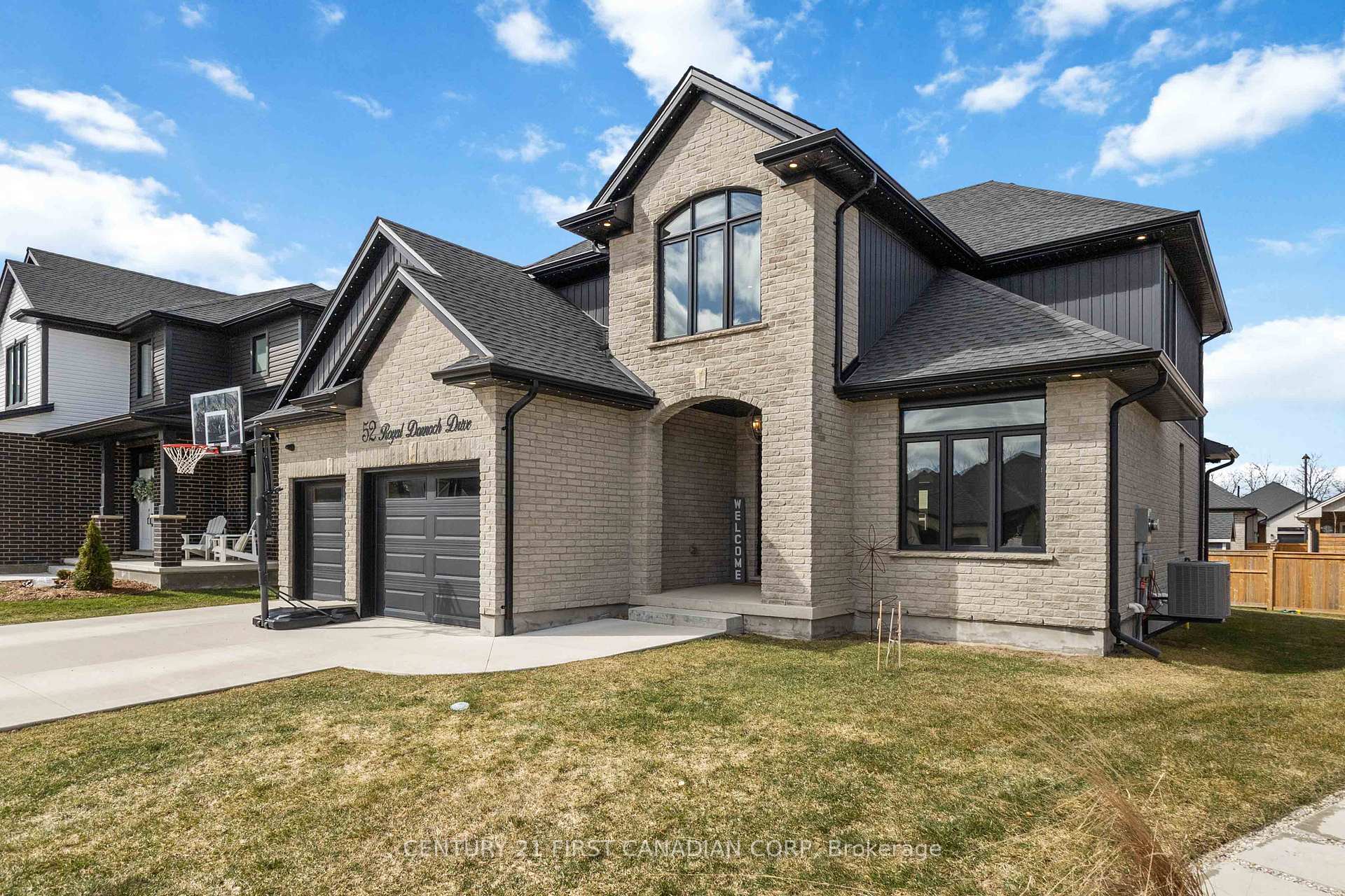 Front of 52 Royal Dornoch Drive