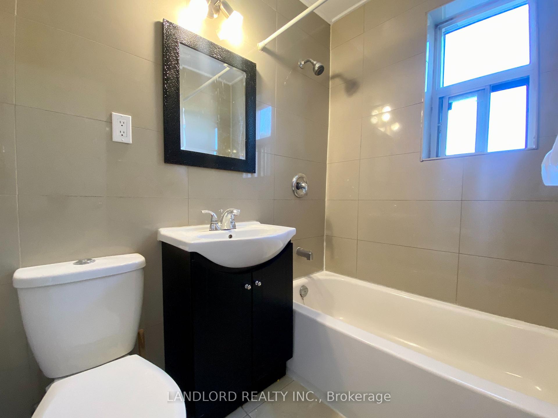 Photo 9 of Unit 4, 127 Scarlett Road, Toronto, Rockcliffe-Smythe — HOMEH