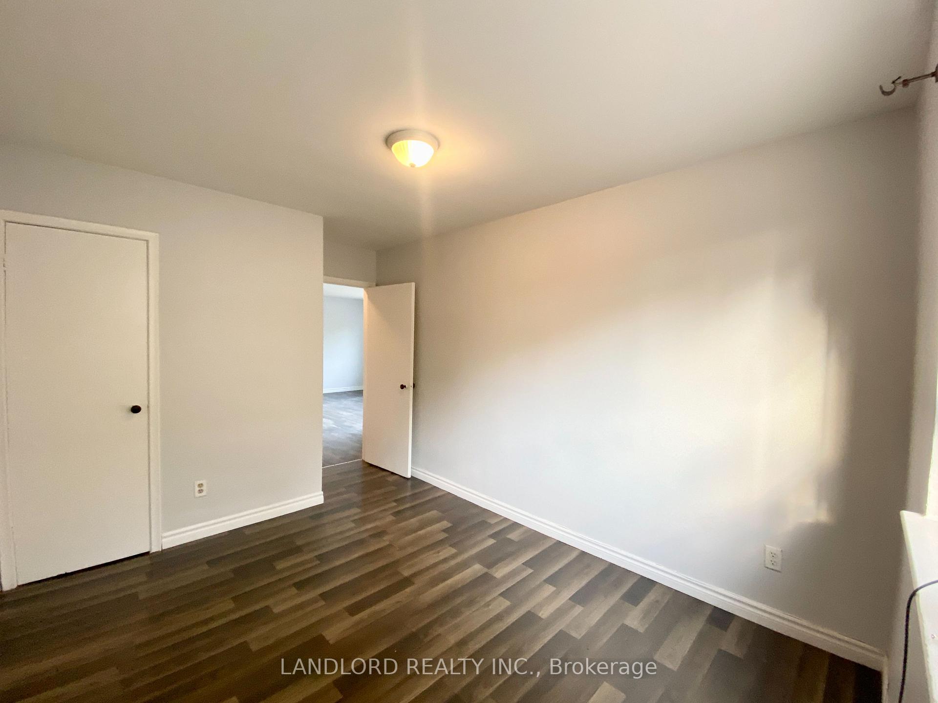 Photo 14 of Unit 4, 127 Scarlett Road, Toronto, Rockcliffe-Smythe — HOMEH