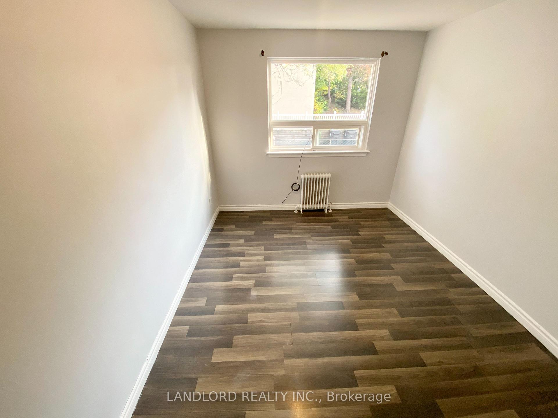 Photo 15 of Unit 4, 127 Scarlett Road, Toronto, Rockcliffe-Smythe — HOMEH