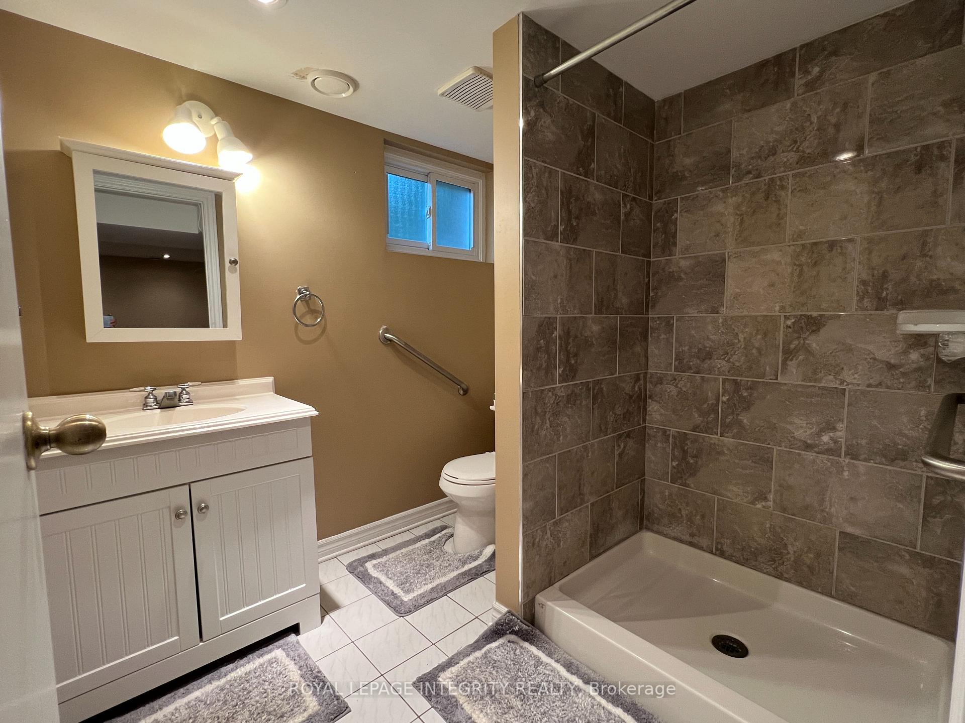 Photo 18 of 31 Gary Avenue, Ottawa, Manordale — HOMEH