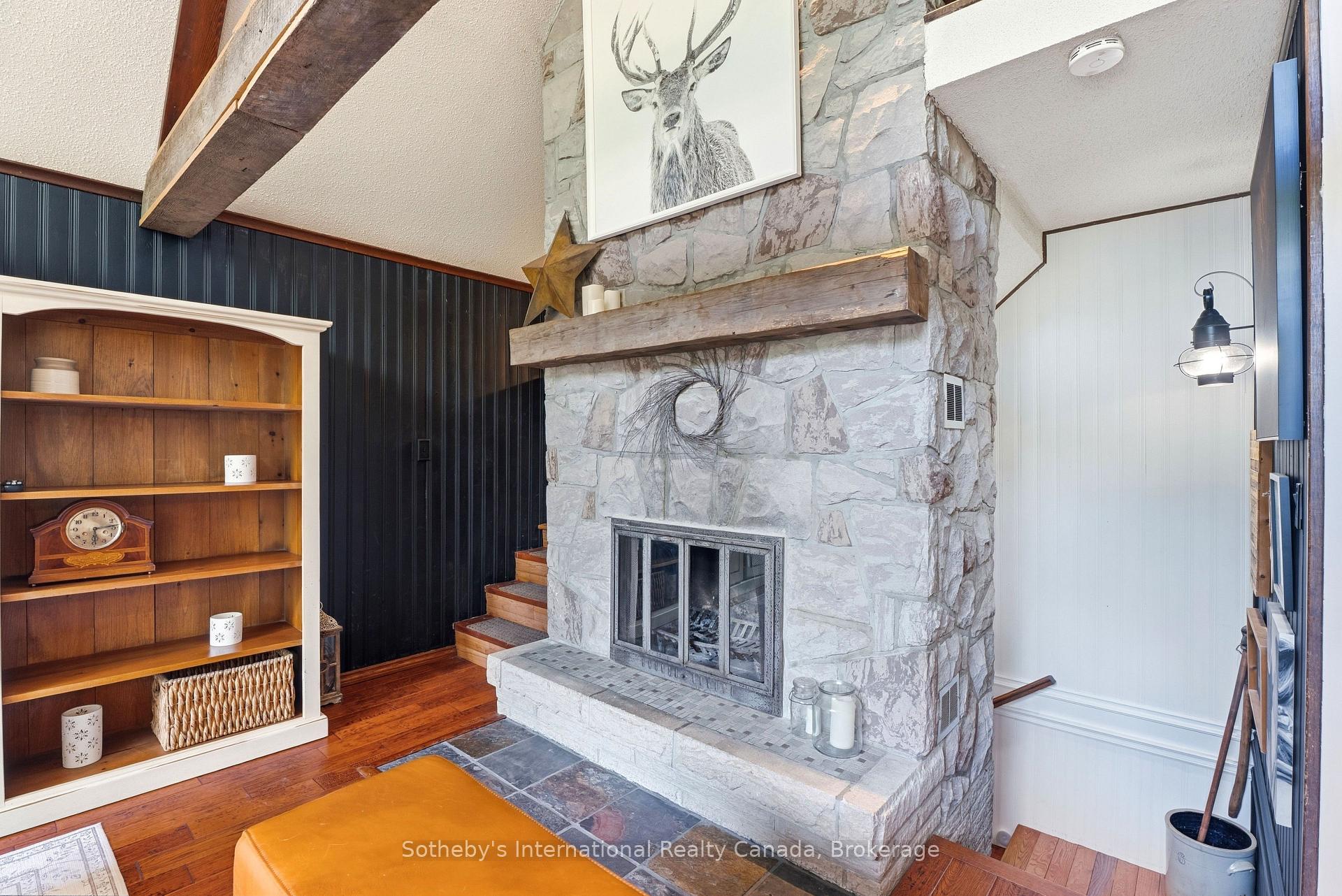 Photo 20 of 132 Douglas Drive, Bracebridge, Macaulay — HOMEH