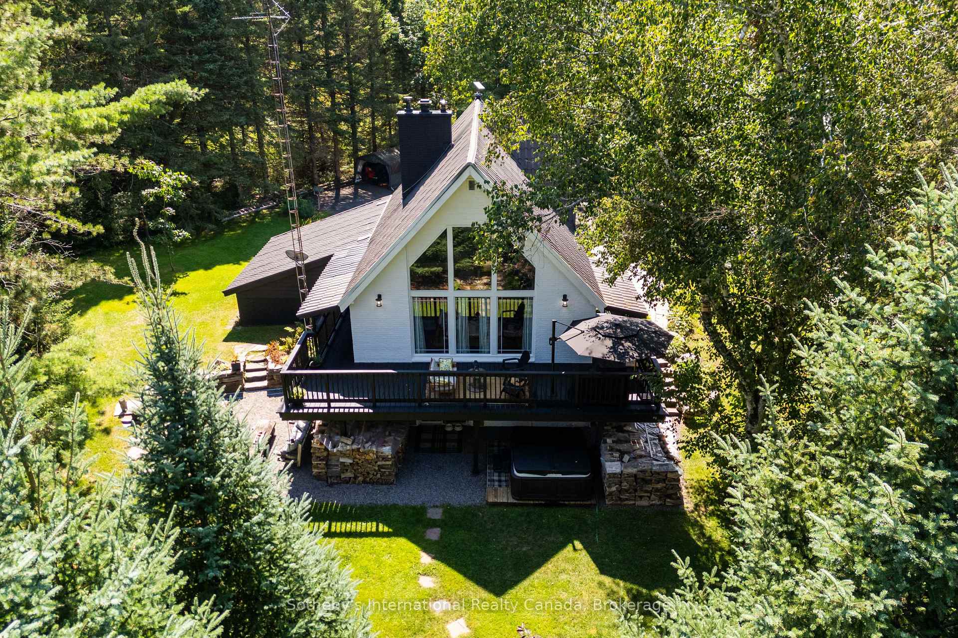 Photo 41 of 132 Douglas Drive, Bracebridge, Macaulay — HOMEH