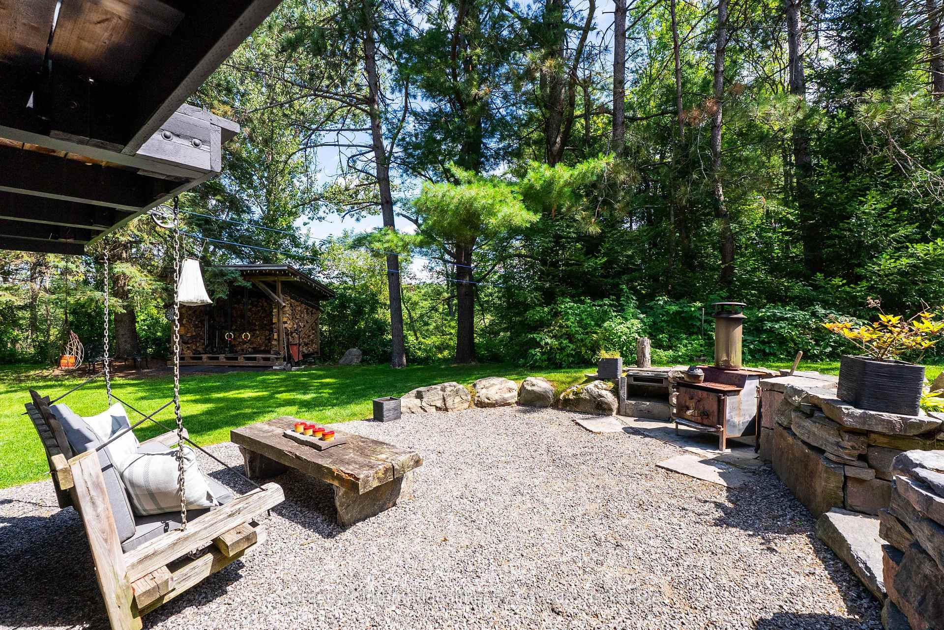 Photo 46 of 132 Douglas Drive, Bracebridge, Macaulay — HOMEH