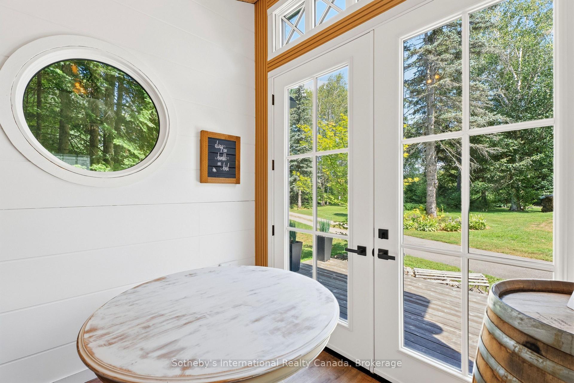 Photo 50 of 132 Douglas Drive, Bracebridge, Macaulay — HOMEH