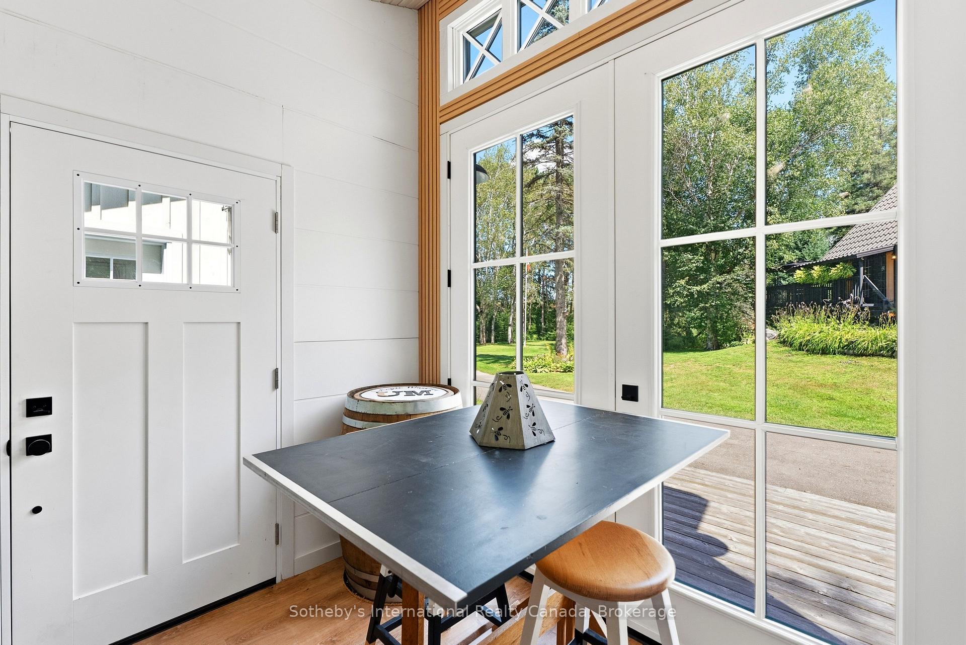 Photo 53 of 132 Douglas Drive, Bracebridge, Macaulay — HOMEH