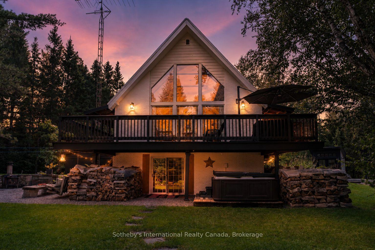Photo 56 of 132 Douglas Drive, Bracebridge, Macaulay — HOMEH