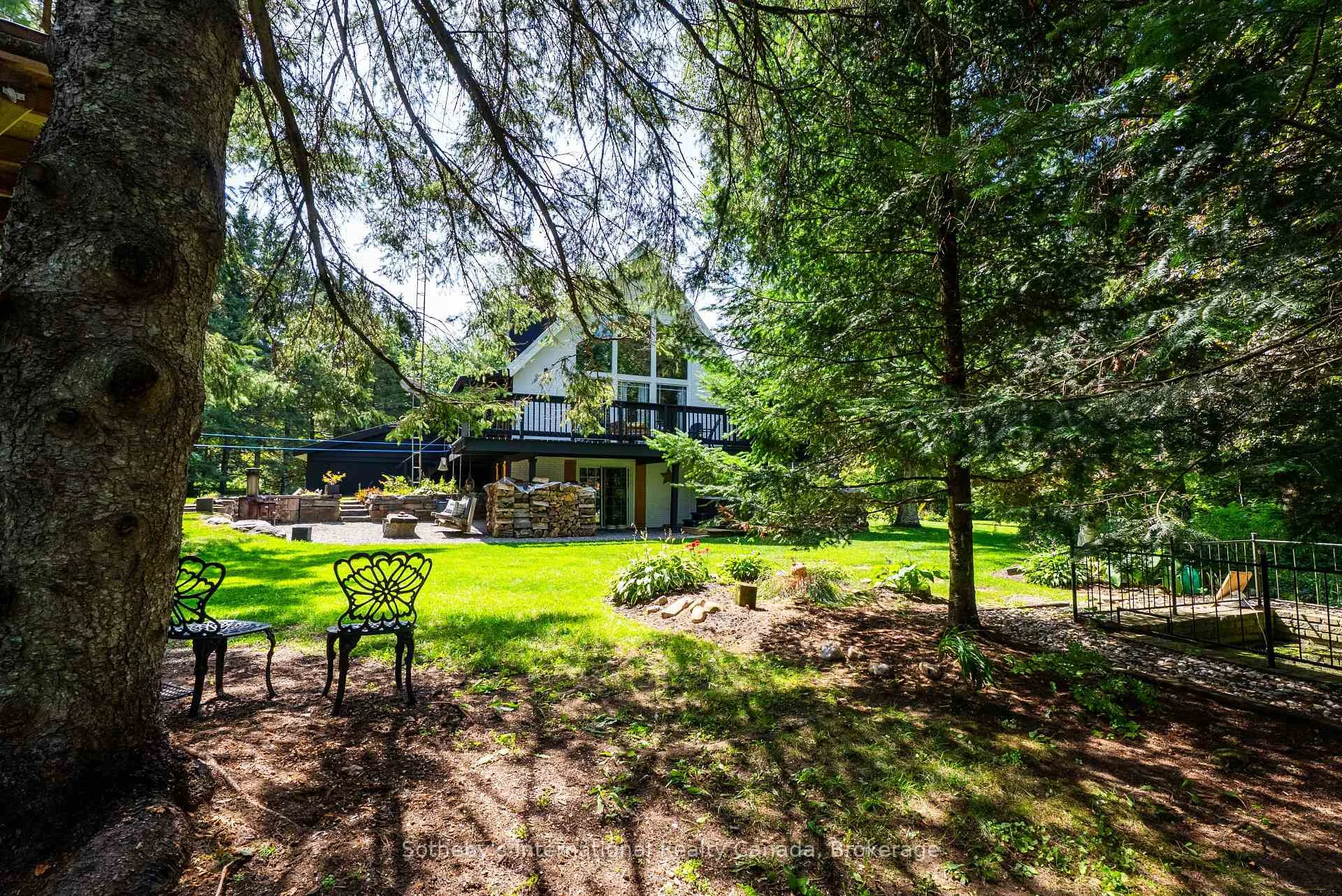 Photo 7 of 132 Douglas Drive, Bracebridge, Macaulay — HOMEH