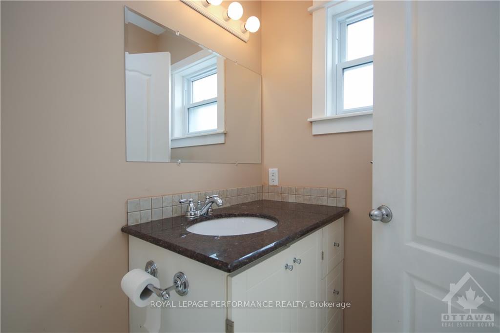 Photo 15 of Unit 2, 736 Cooper Street W, Ottawa, Ottawa Centre — HOMEH