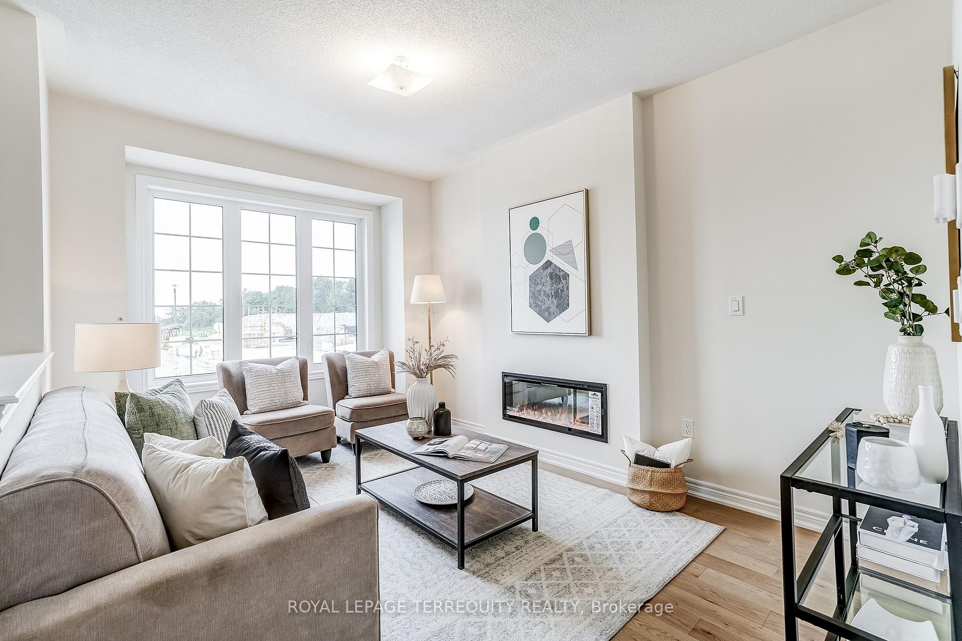 Photo 6 of 1218 Elizabeth Mackenzie Trail, Pickering, Rural Pickering — HOMEH