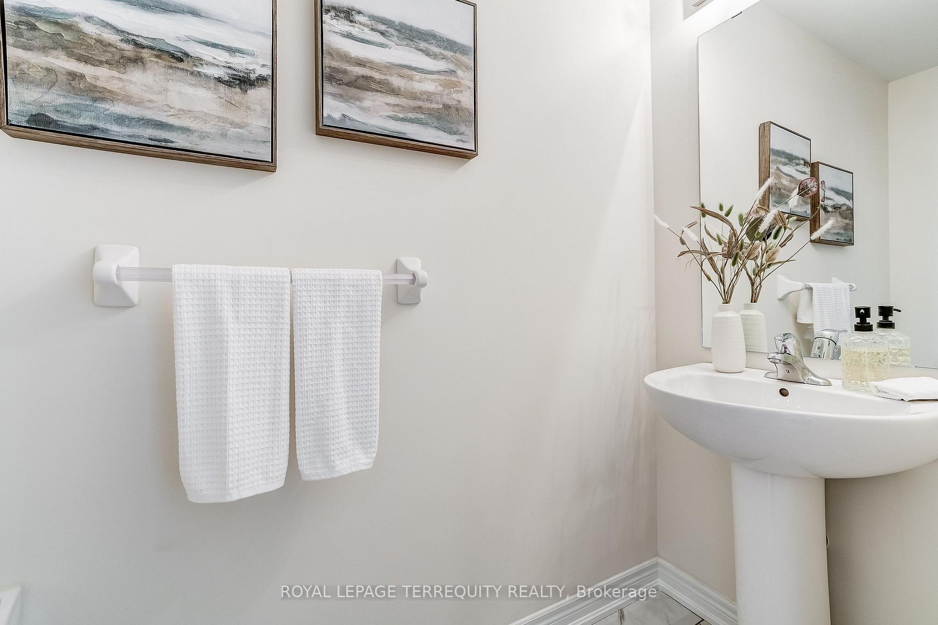 Photo 10 of 1218 Elizabeth Mackenzie Trail, Pickering, Rural Pickering — HOMEH