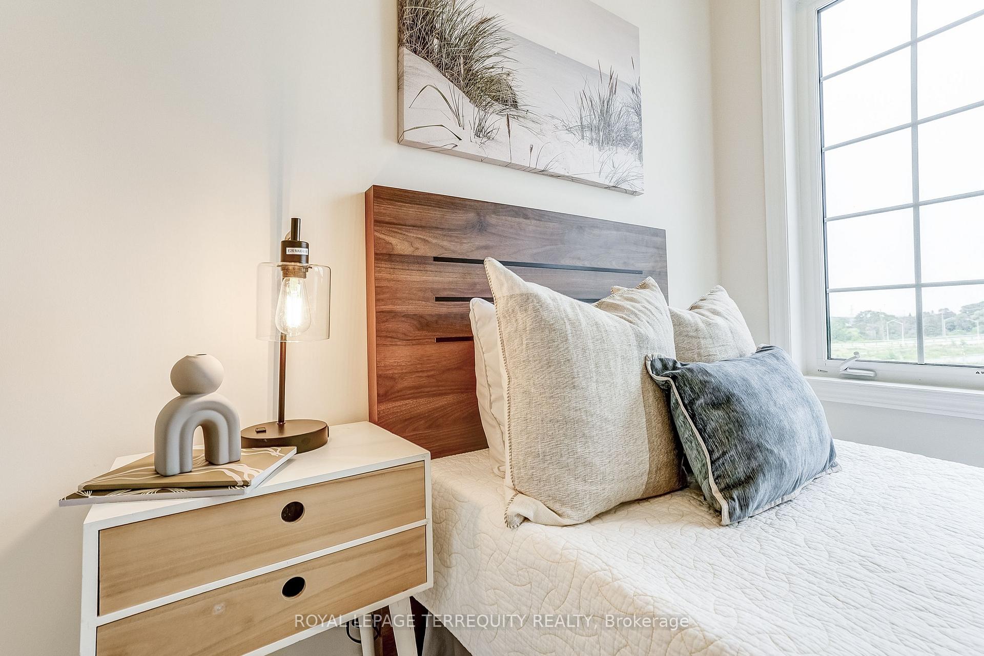 Photo 25 of 1218 Elizabeth Mackenzie Trail, Pickering, Rural Pickering — HOMEH