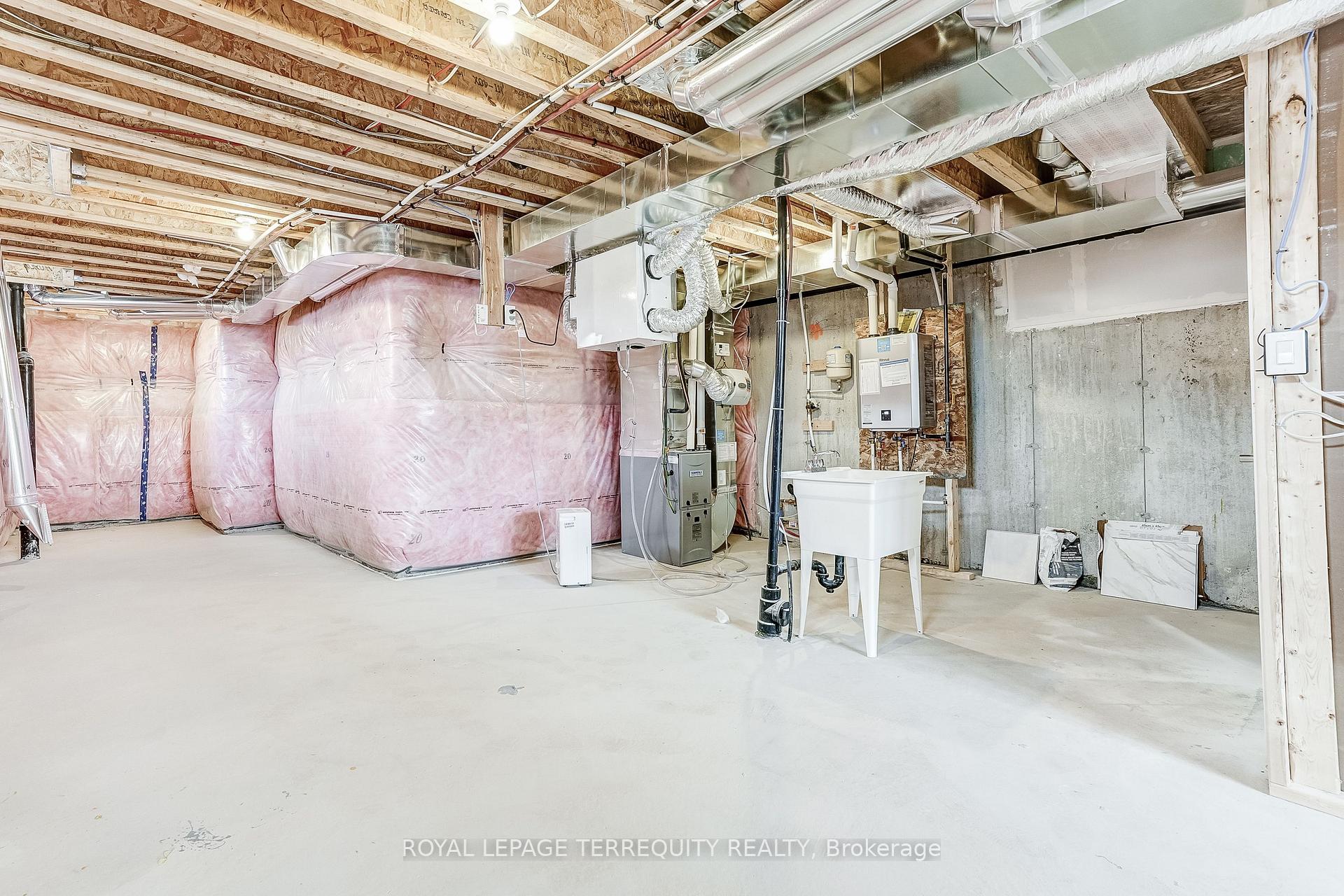 Photo 41 of 1218 Elizabeth Mackenzie Trail, Pickering, Rural Pickering — HOMEH