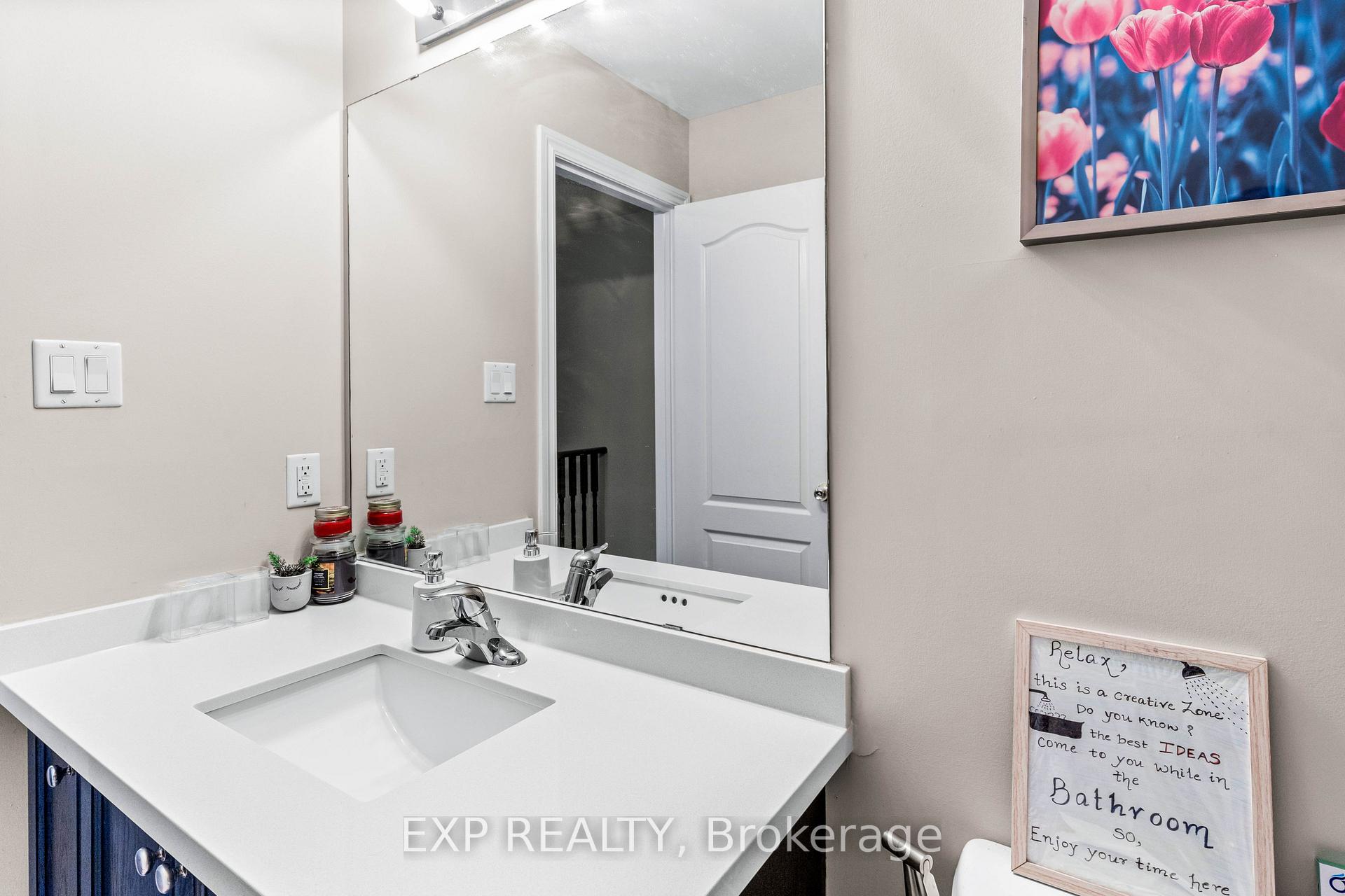 Photo 21 of 4 Magdalene Crescent, Brampton, Heart Lake East — HOMEH