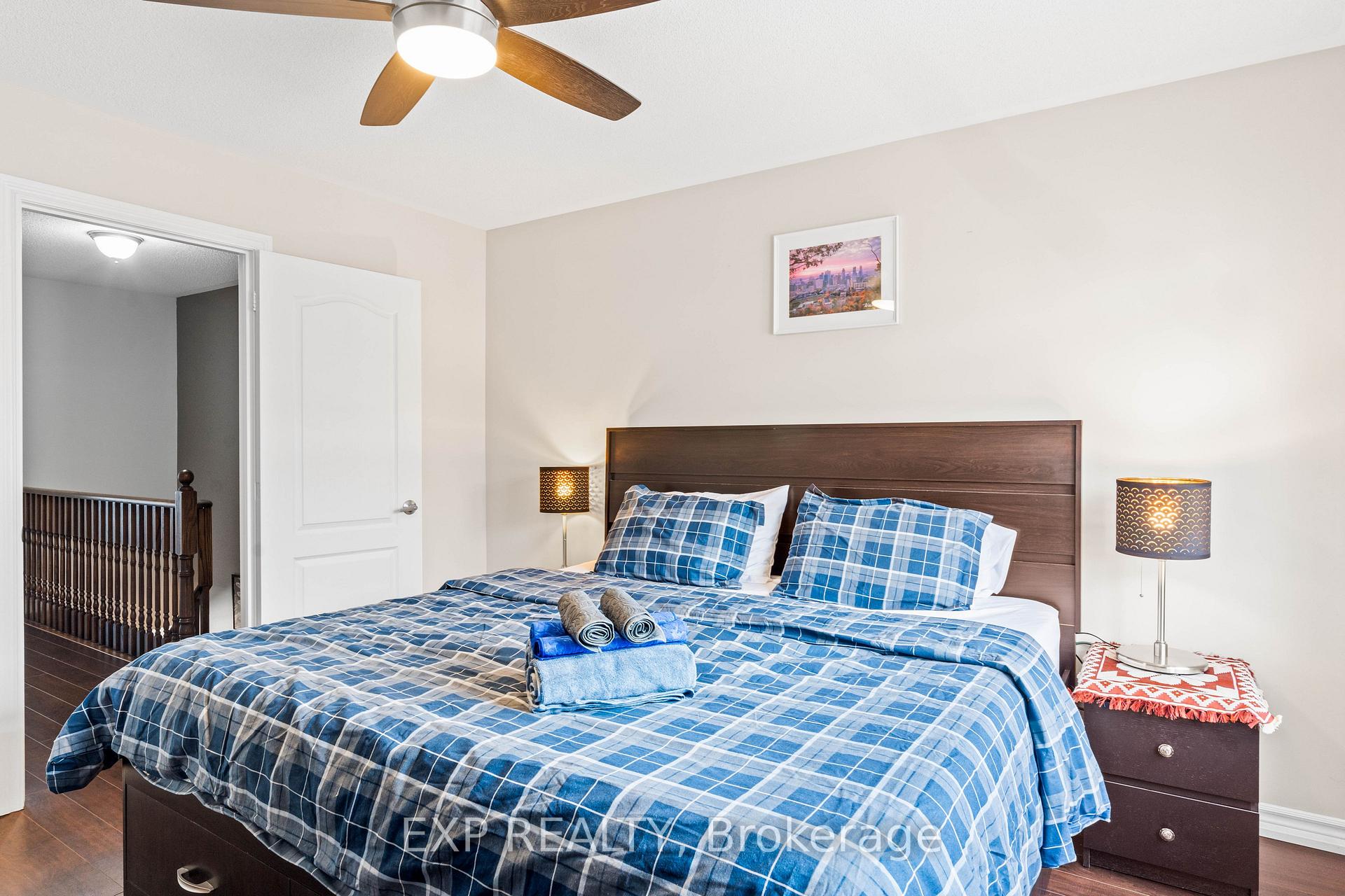 Photo 24 of 4 Magdalene Crescent, Brampton, Heart Lake East — HOMEH