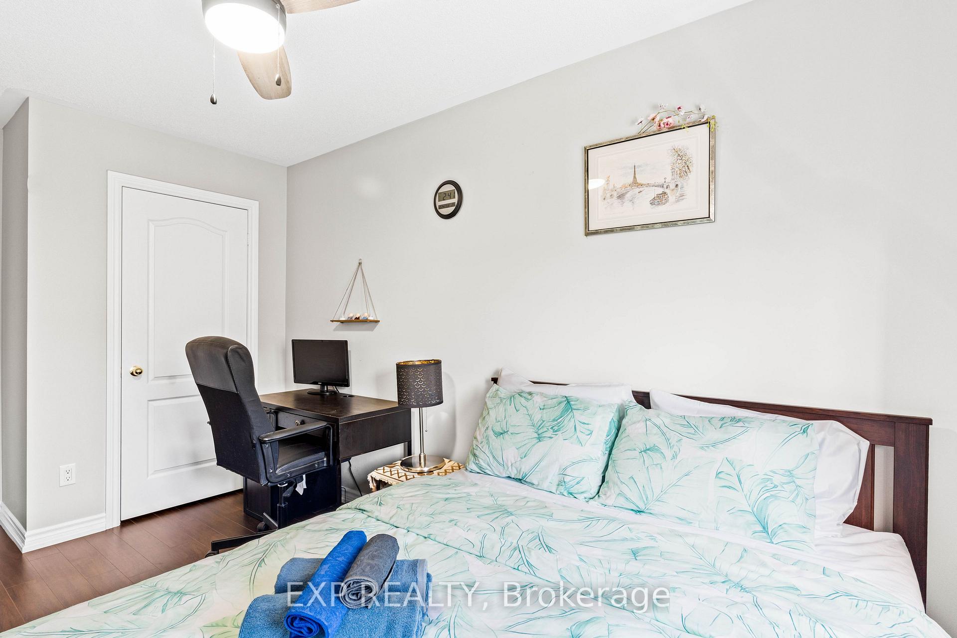Photo 26 of 4 Magdalene Crescent, Brampton, Heart Lake East — HOMEH