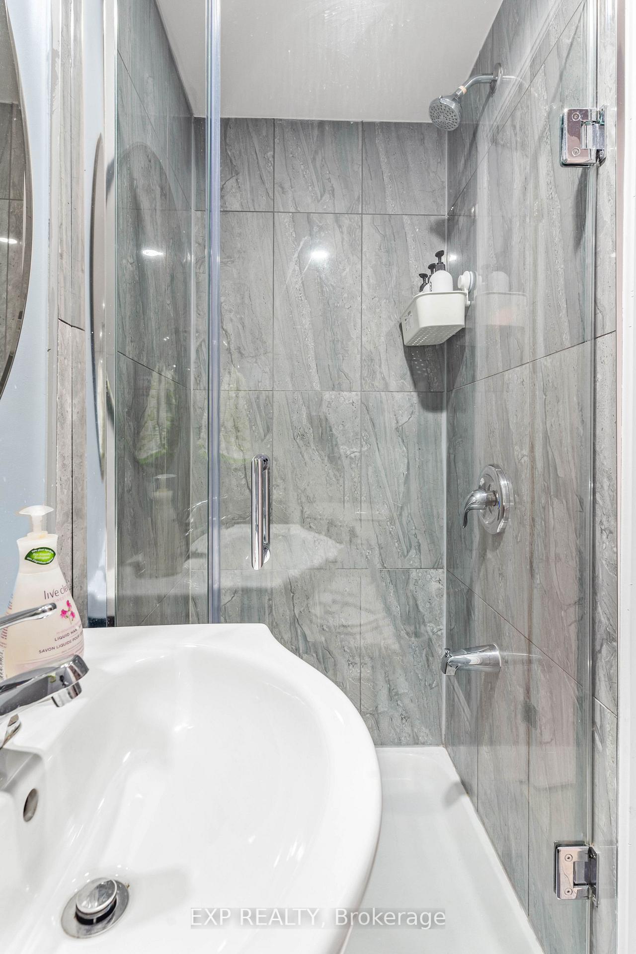 Photo 29 of 4 Magdalene Crescent, Brampton, Heart Lake East — HOMEH
