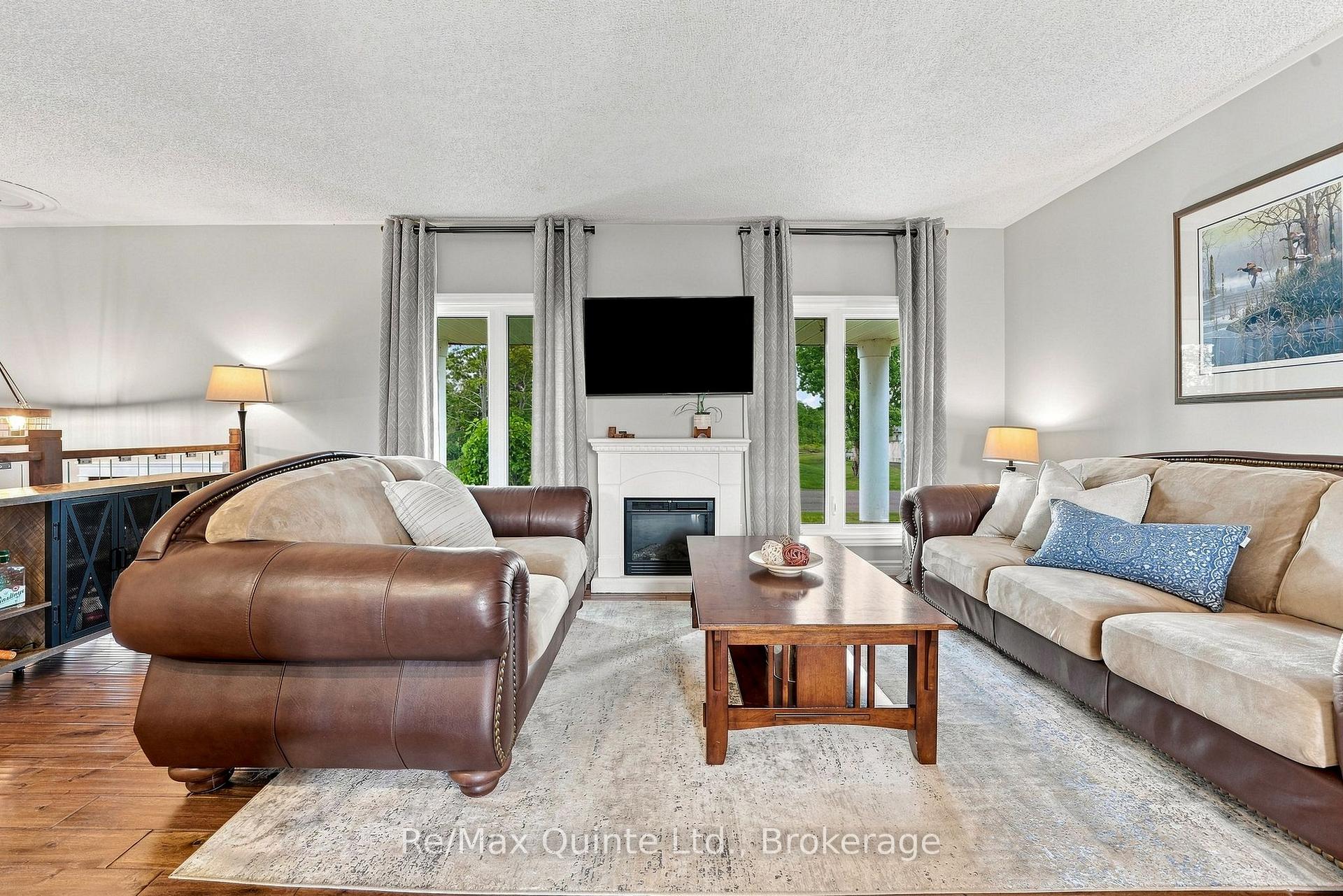 Photo 8 of 147 Jeffrey Drive, Quinte West, Sidney Ward — HOMEH