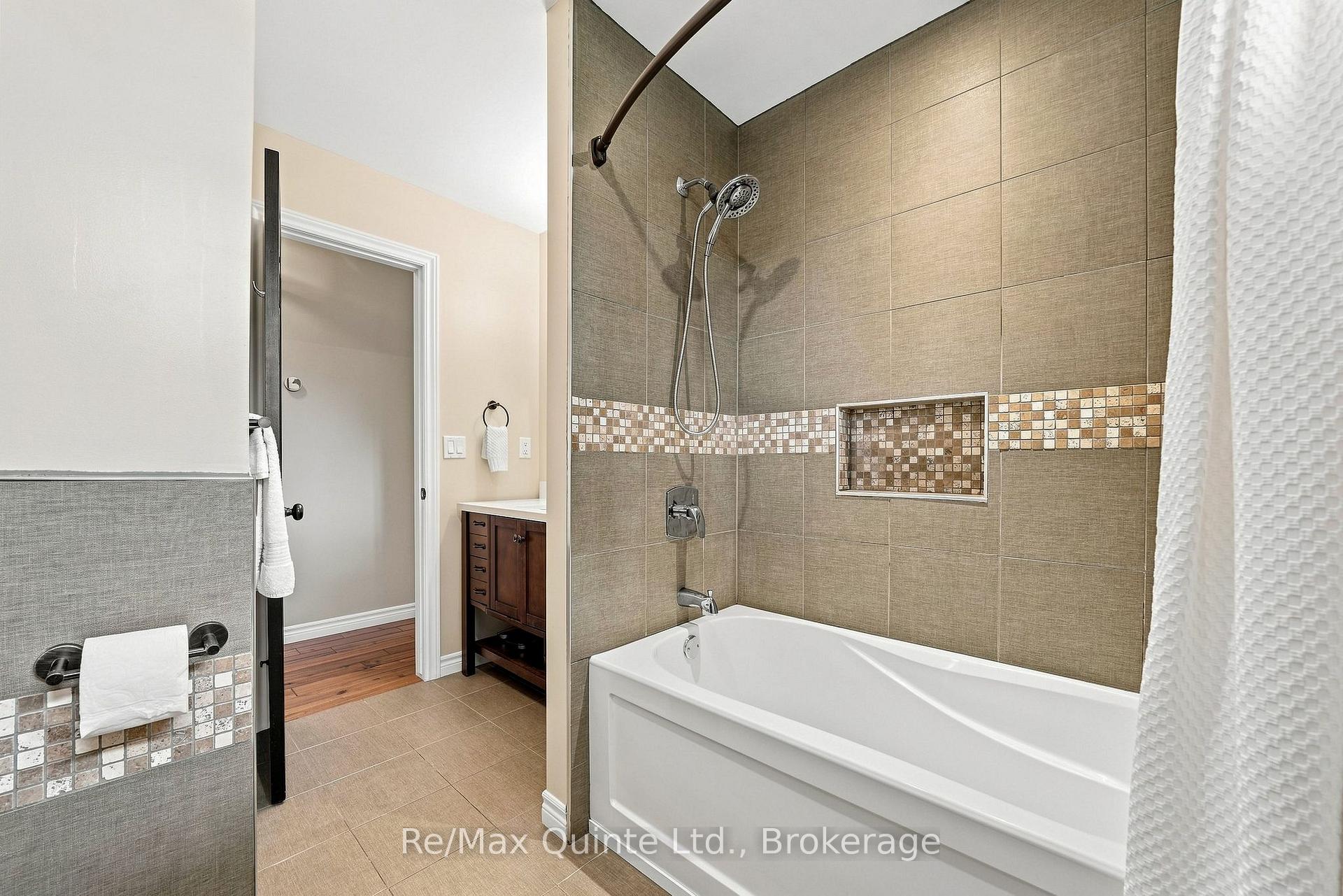 Photo 31 of 147 Jeffrey Drive, Quinte West, Sidney Ward — HOMEH