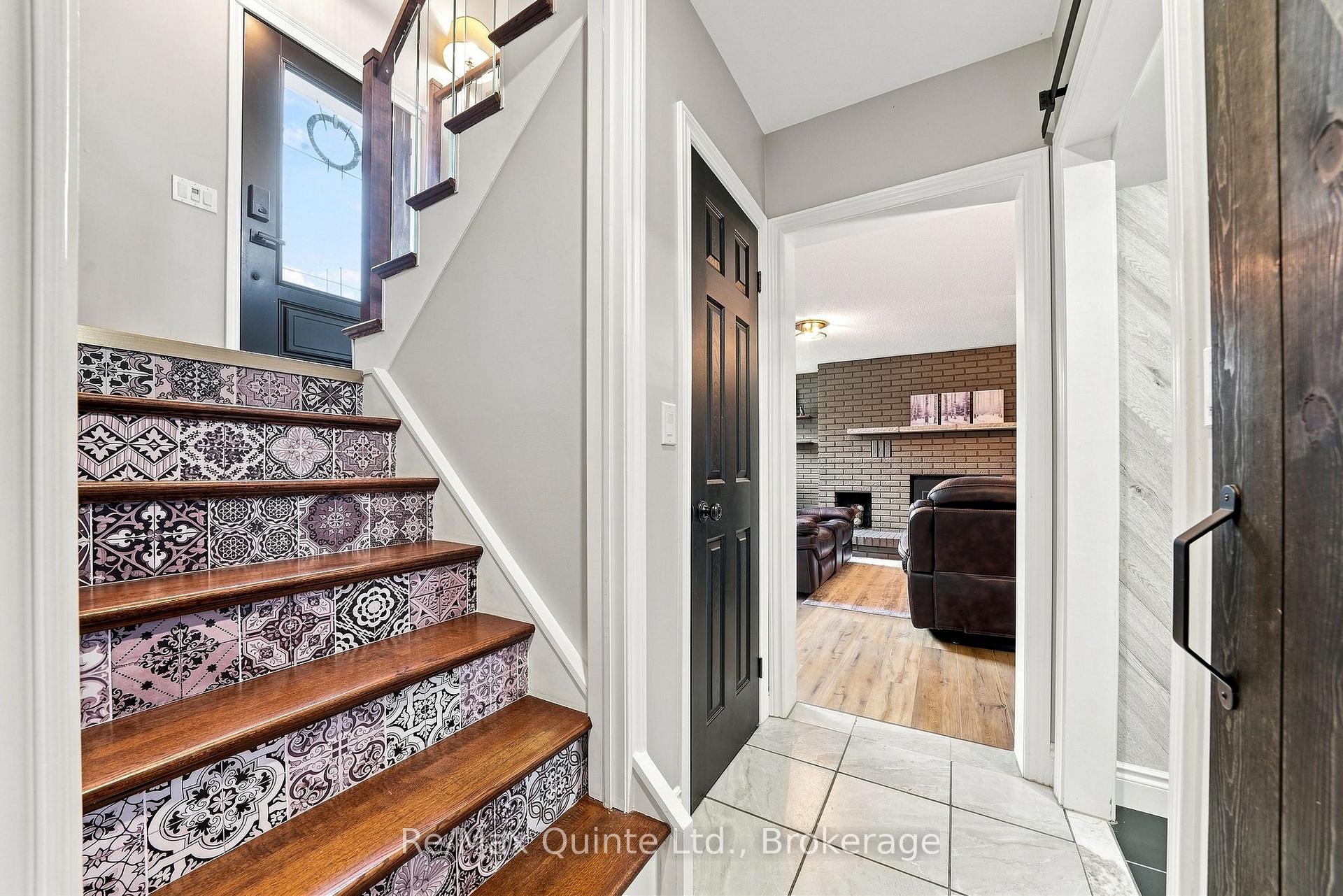 Photo 33 of 147 Jeffrey Drive, Quinte West, Sidney Ward — HOMEH