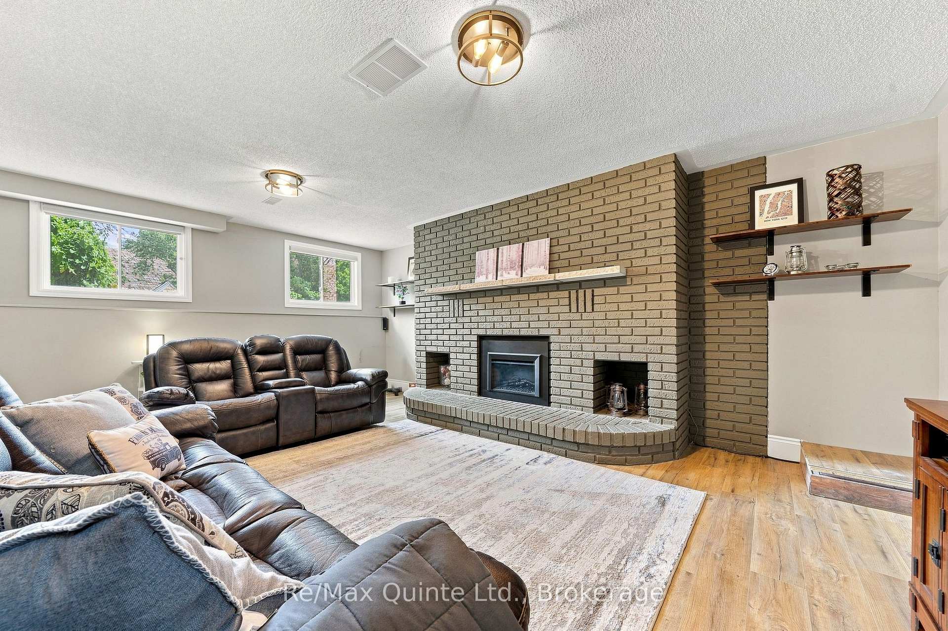 Photo 36 of 147 Jeffrey Drive, Quinte West, Sidney Ward — HOMEH