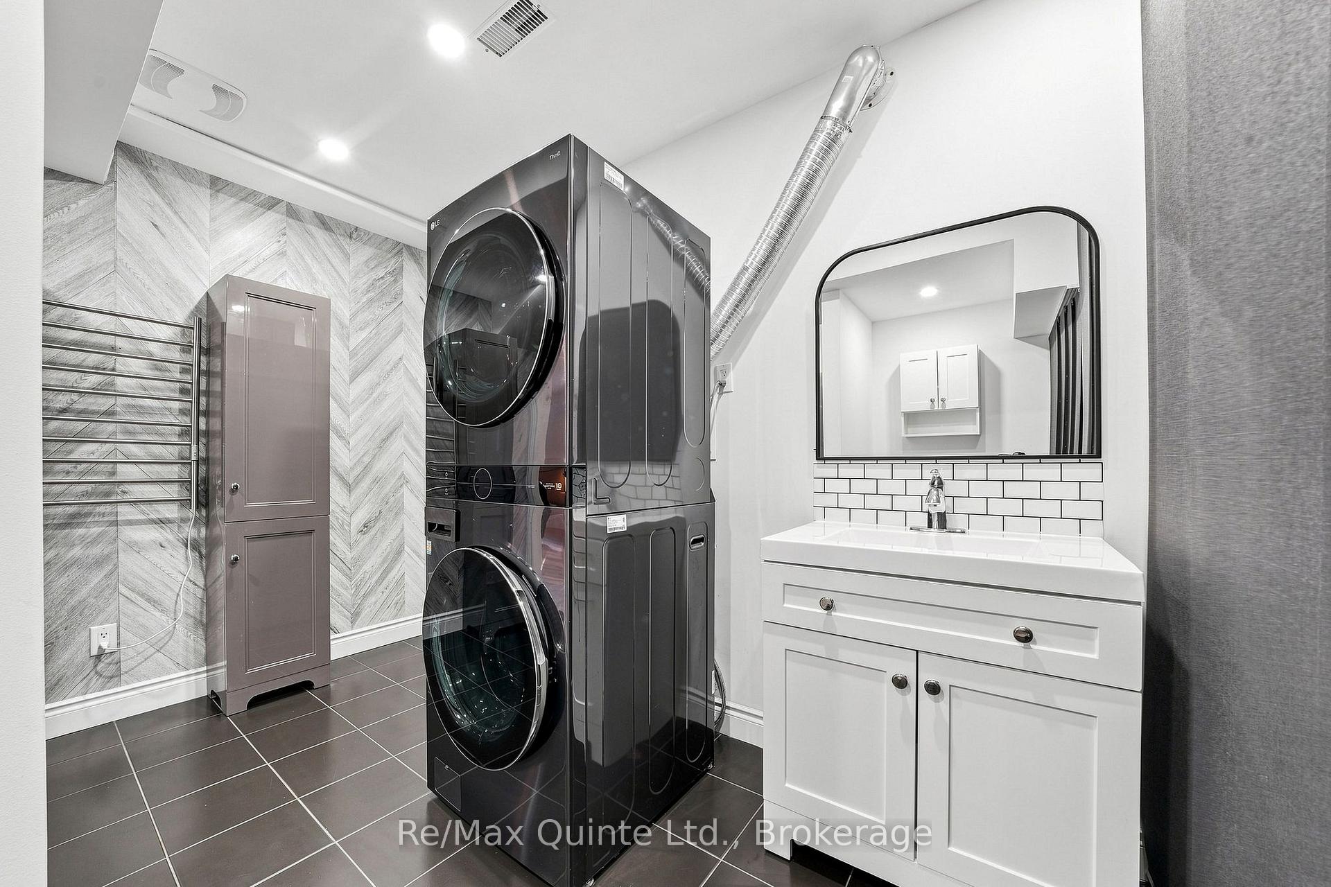 Photo 40 of 147 Jeffrey Drive, Quinte West, Sidney Ward — HOMEH