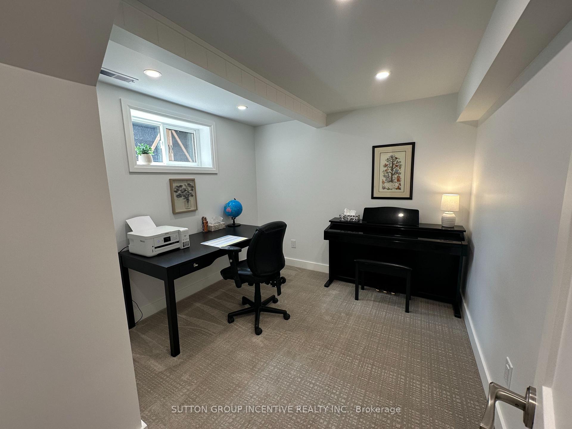 Photo 35 of 23 Northpark Road, Barrie, Wellington — HOMEH