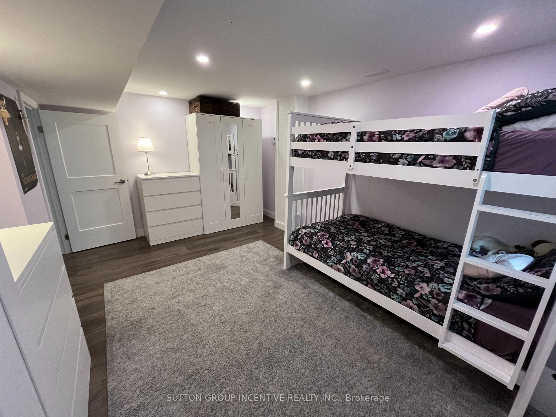Photo 41 of 23 Northpark Road, Barrie, Wellington — HOMEH