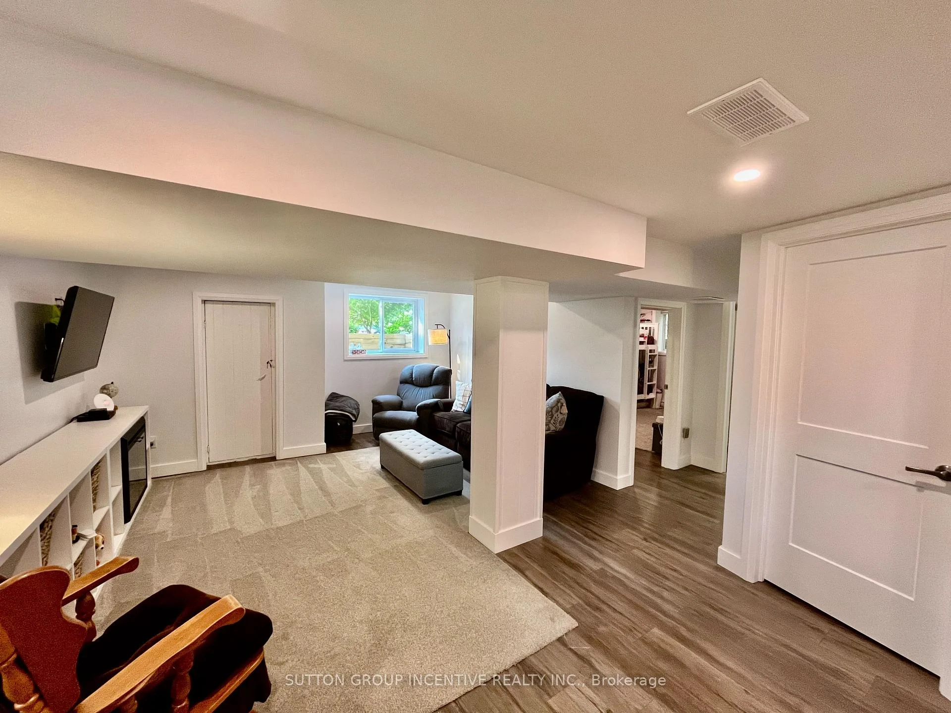 Photo 26 of 23 Northpark Road, Barrie, Wellington — HOMEH