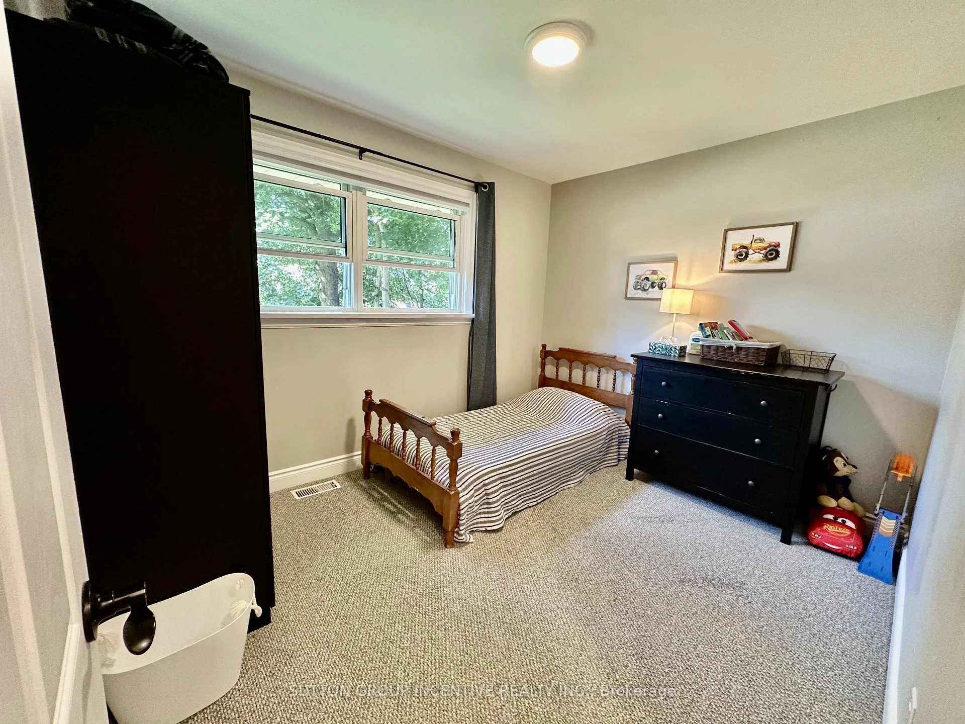 Photo 34 of 23 Northpark Road, Barrie, Wellington — HOMEH