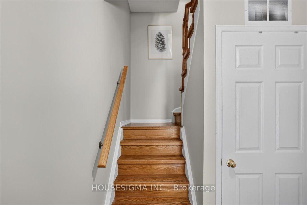 Photo 5 of 26 Linnell Street, Ajax, Central East — HOMEH
