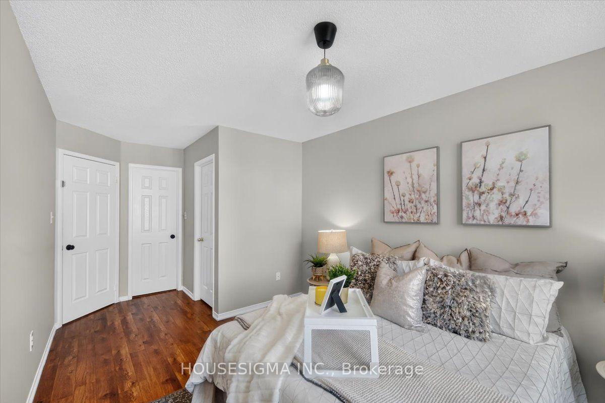 Photo 23 of 26 Linnell Street, Ajax, Central East — HOMEH