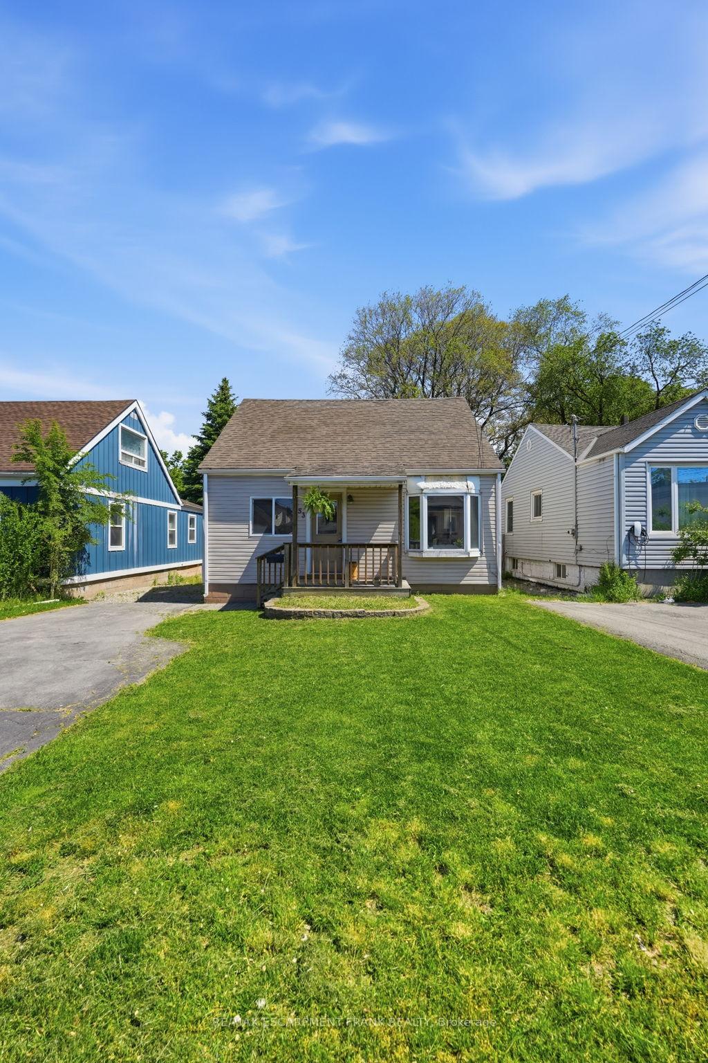 Photo 4 of 53 Dalhousie Avenue, Hamilton, Crown Point — HOMEH